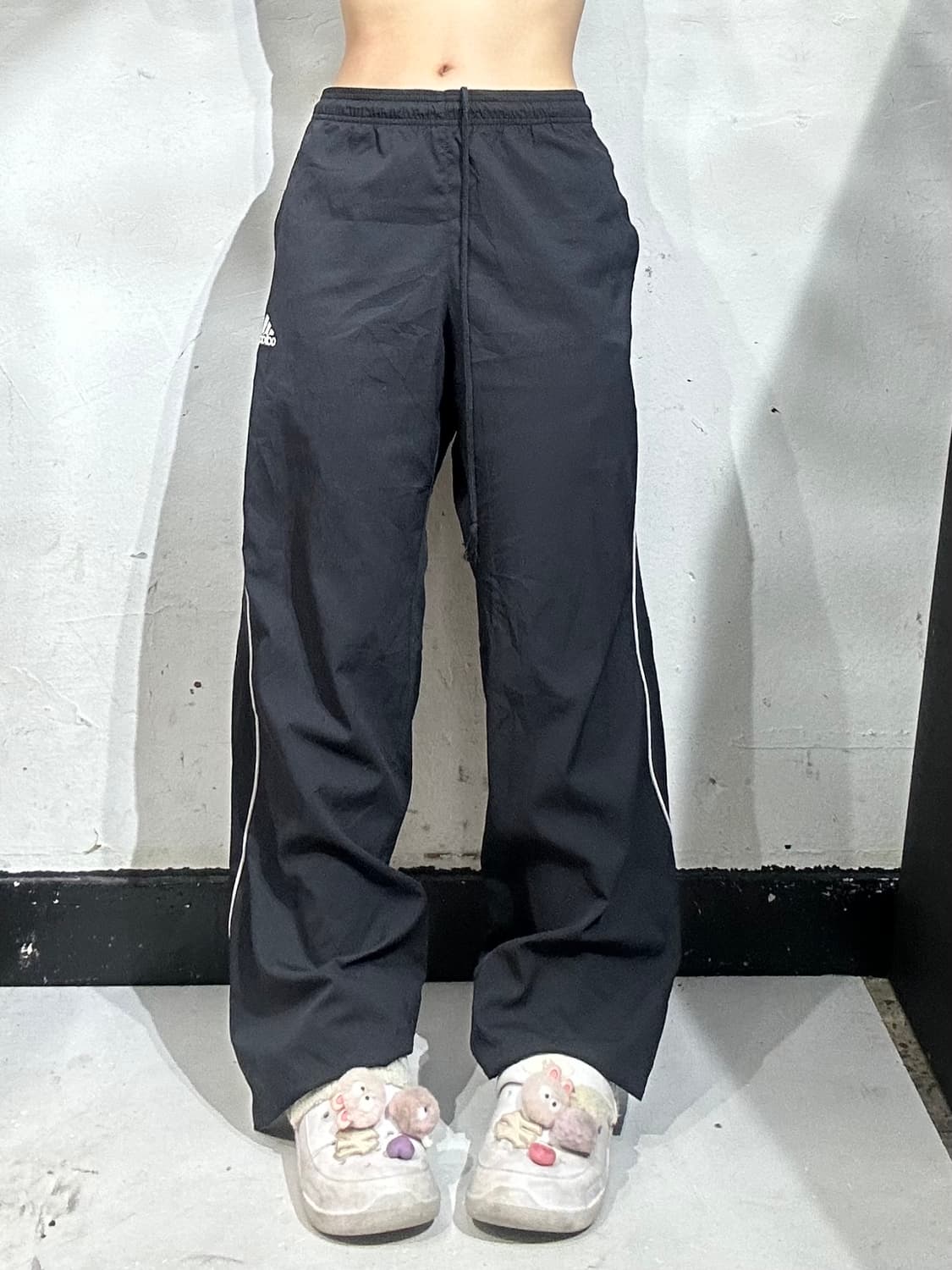 아디다스 와이드 블랙 화이트 사이드 라인 팬츠 M 상품이미지2