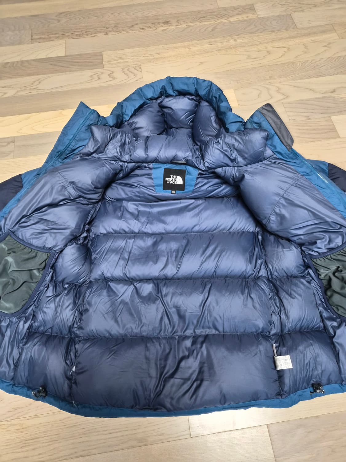 노스페이스 패딩 상품이미지4