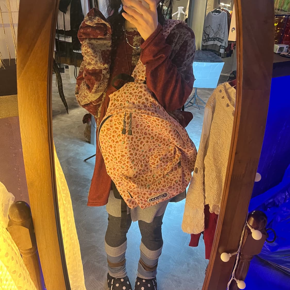 아웃도어 키티 갸루 백팩 상품이미지4