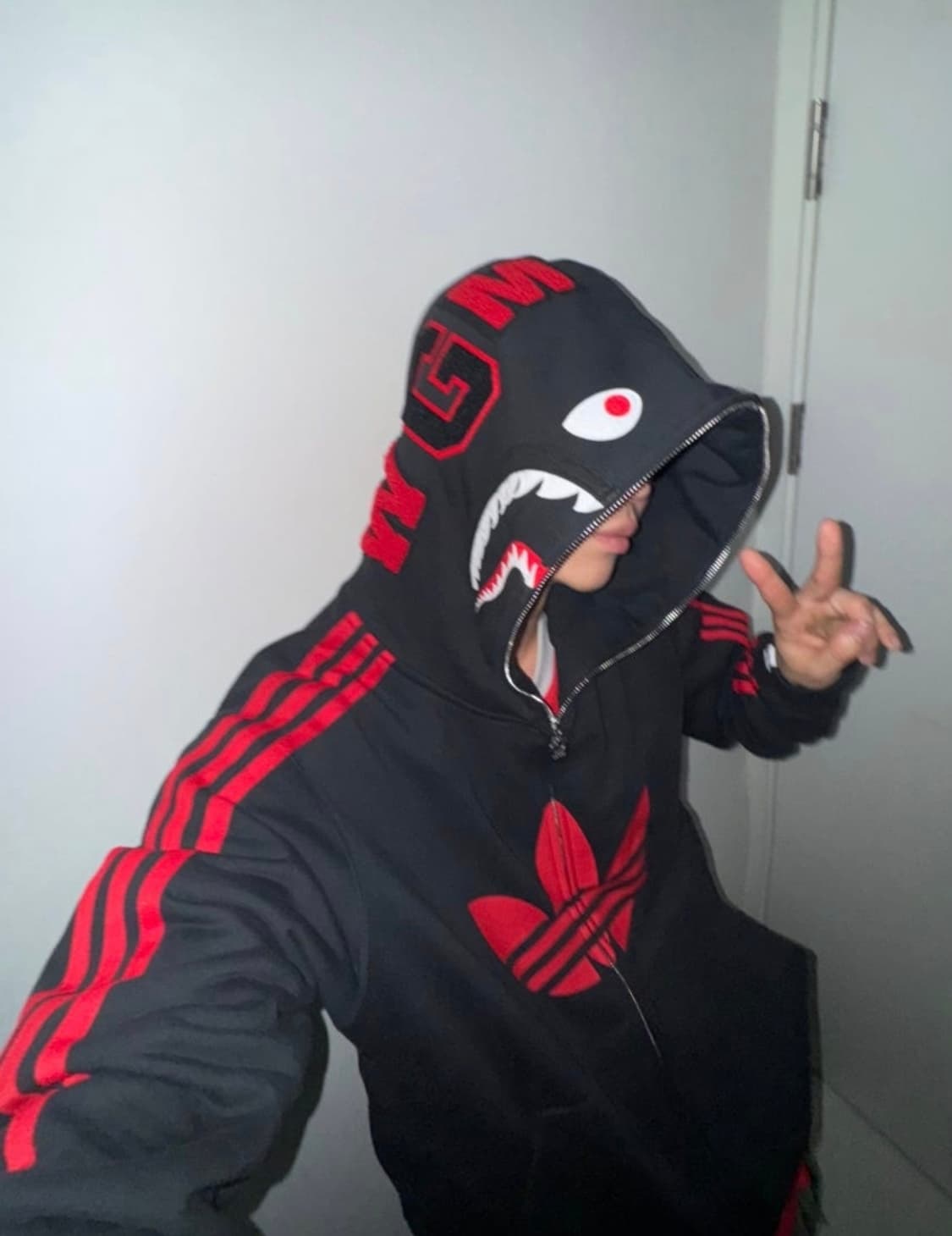 아디다스 X 베이프 얼티밋 샤크 후드집업 블랙 XL 상품이미지1