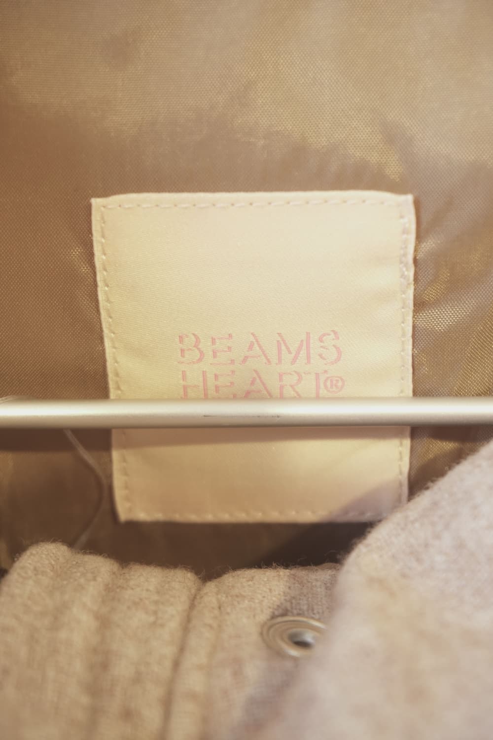 빔즈 베이지 패딩베스Beams Heart 상품이미지7