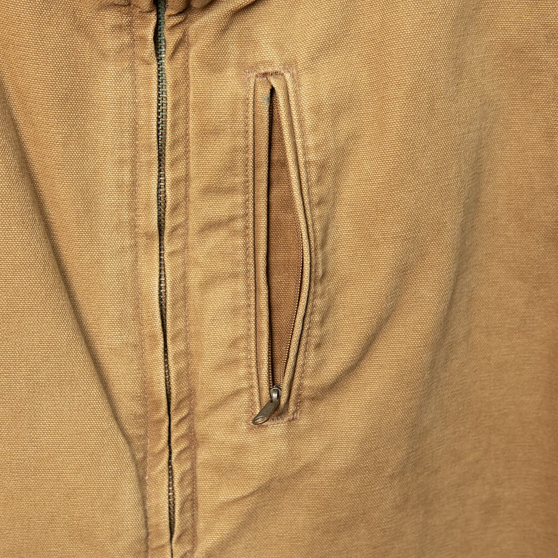 [XL] 칼하트 V33 샌드스톤 쉐르파 라이닝 모크넥 베스트 브라운  상품이미지3