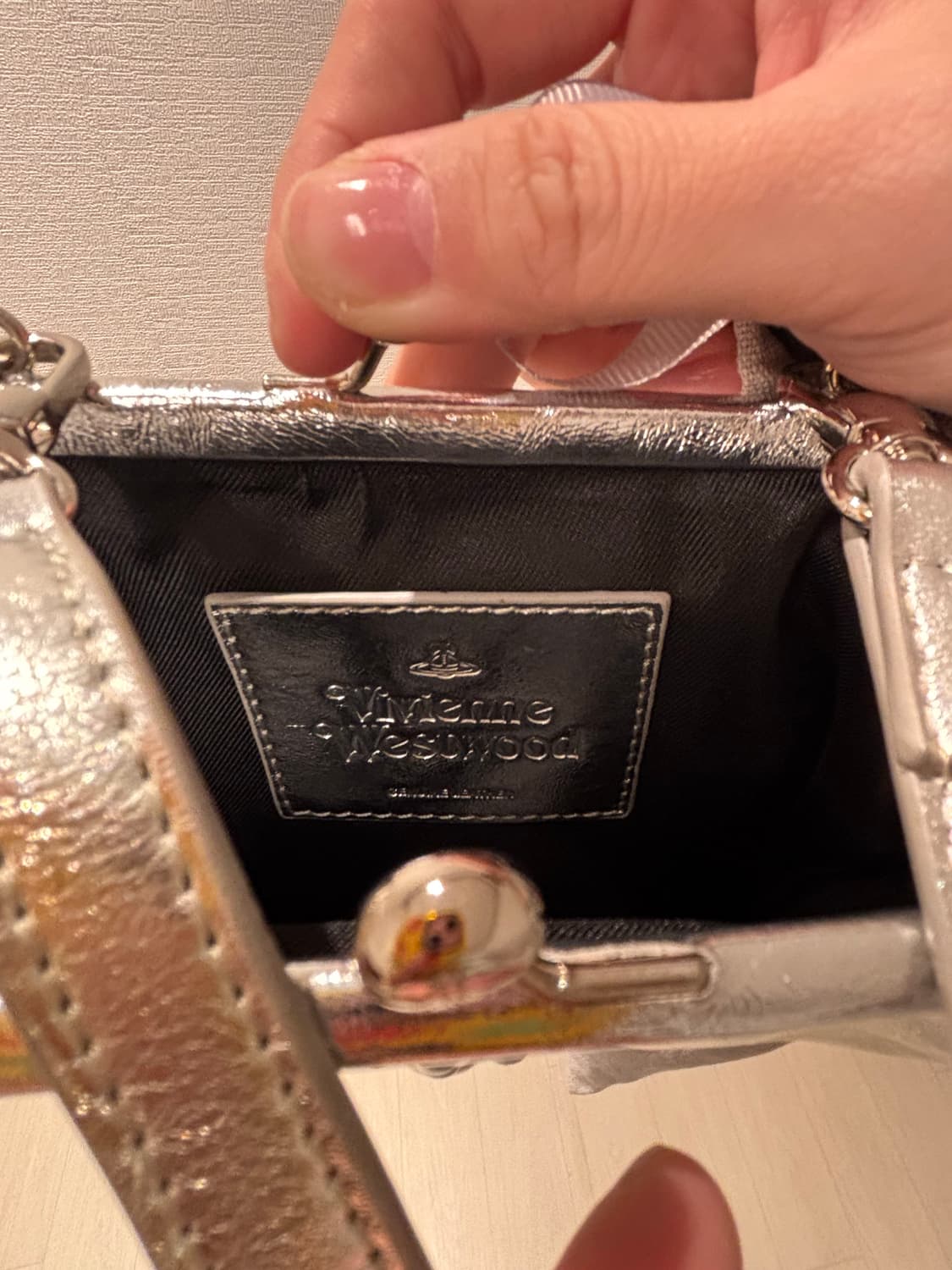 비비안웨스트우드 펄스백 실버 상품이미지3