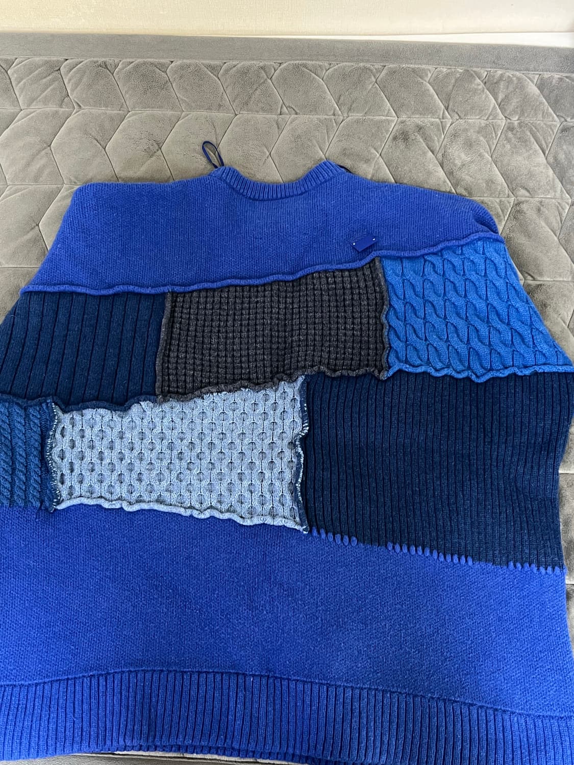 자라*아더에러 패치워크 스웨터 L~XL 상품이미지4