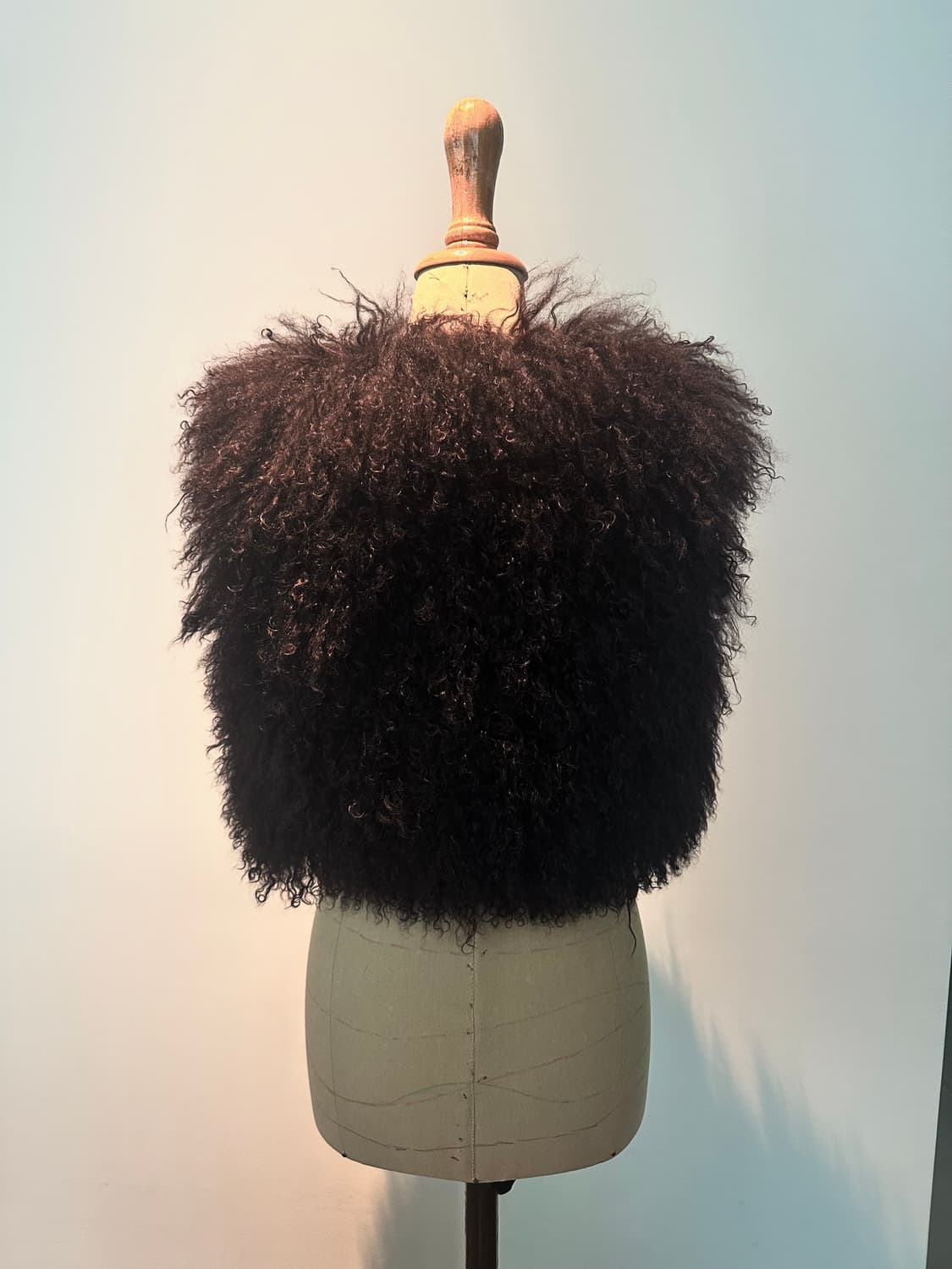 Mariuccia 몽골리안 양털 퍼 베스트 상품이미지3