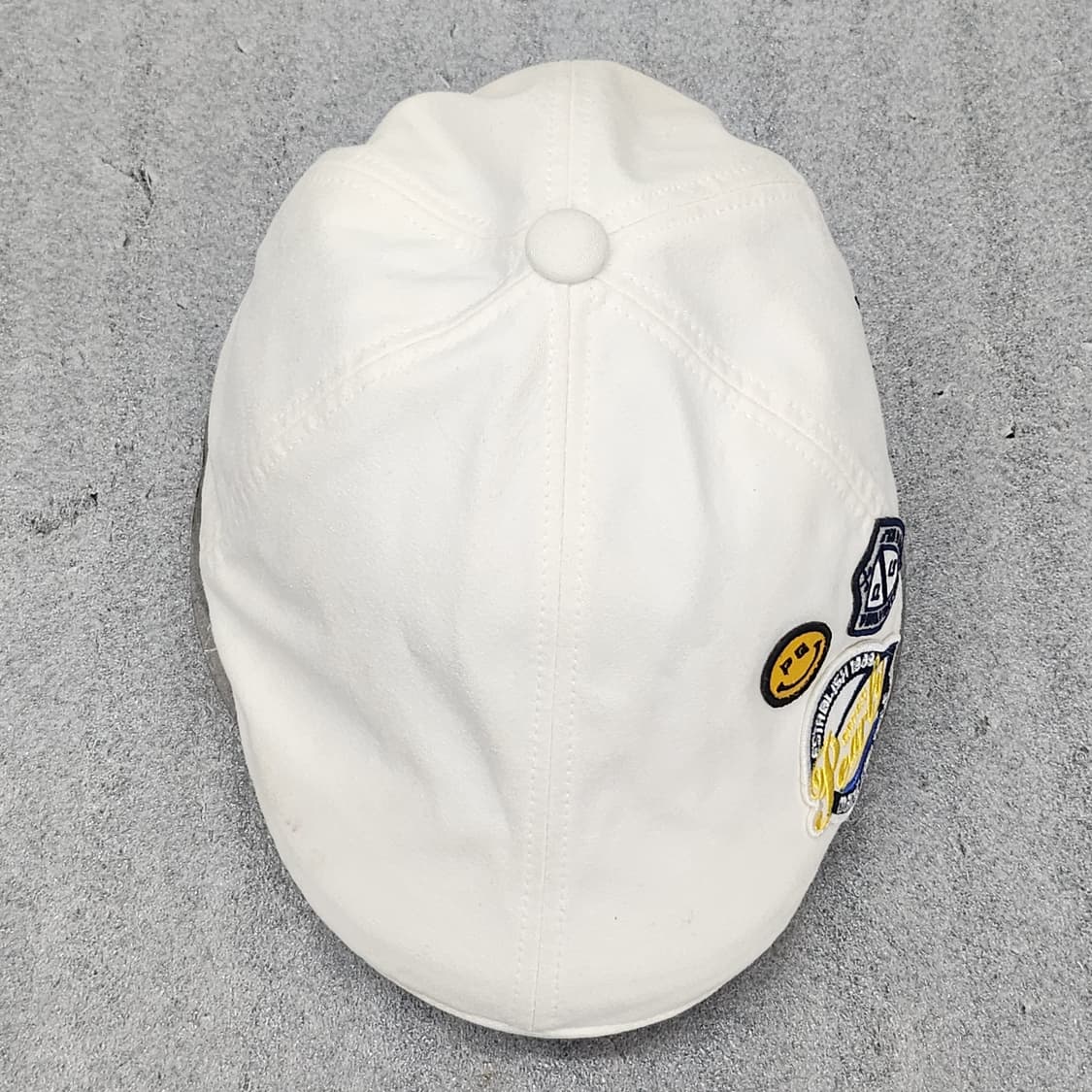 파리게이츠 국내정품 헌팅캡 화이트 56cm 상품이미지1