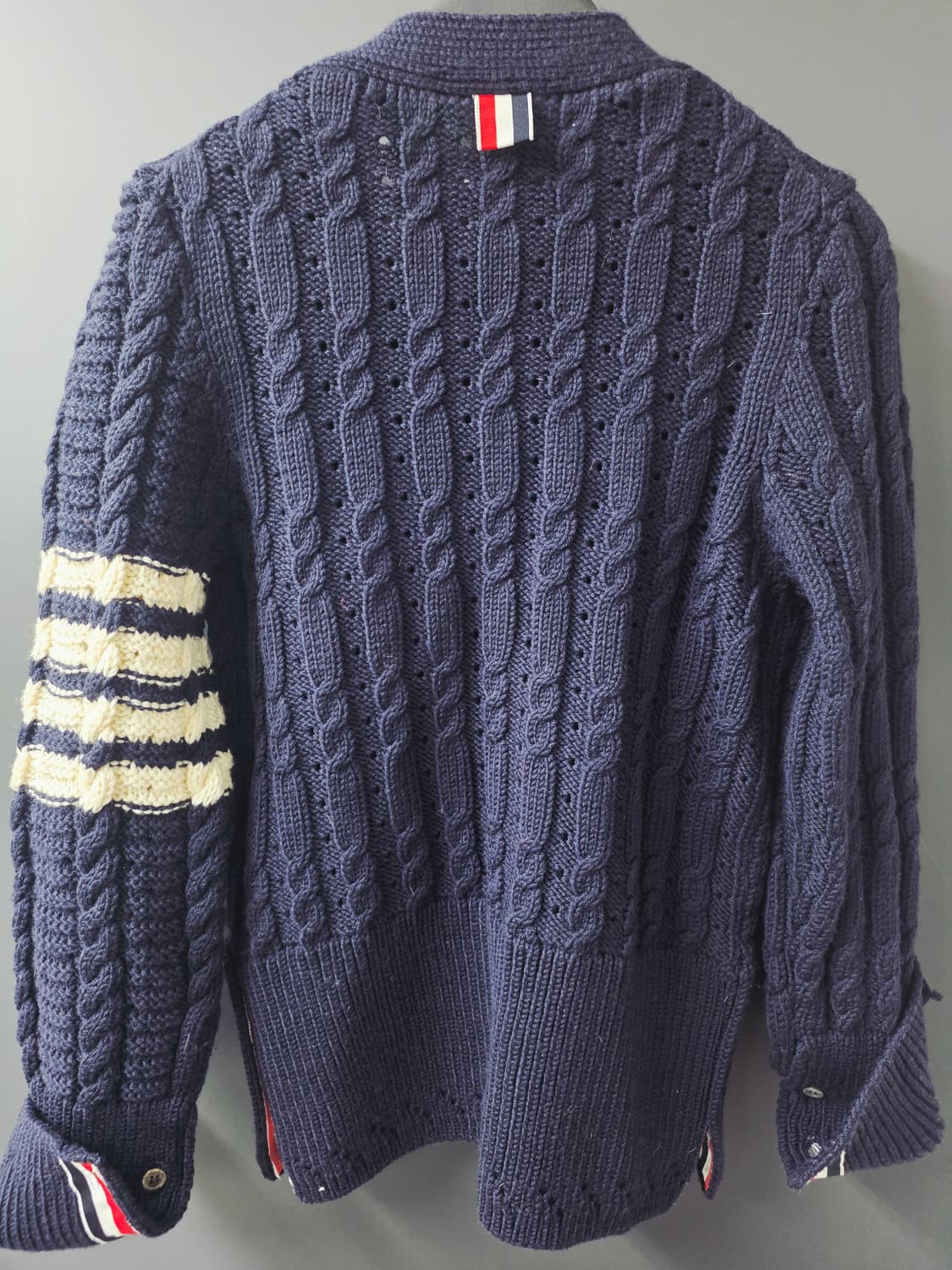 톰브라운 아란 케이블 가디건 네이비38사이즈 상품이미지2