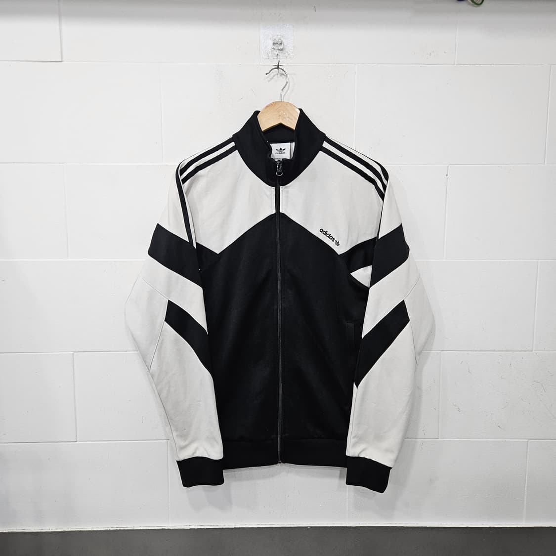 아디다스 져지 공용 상품이미지1