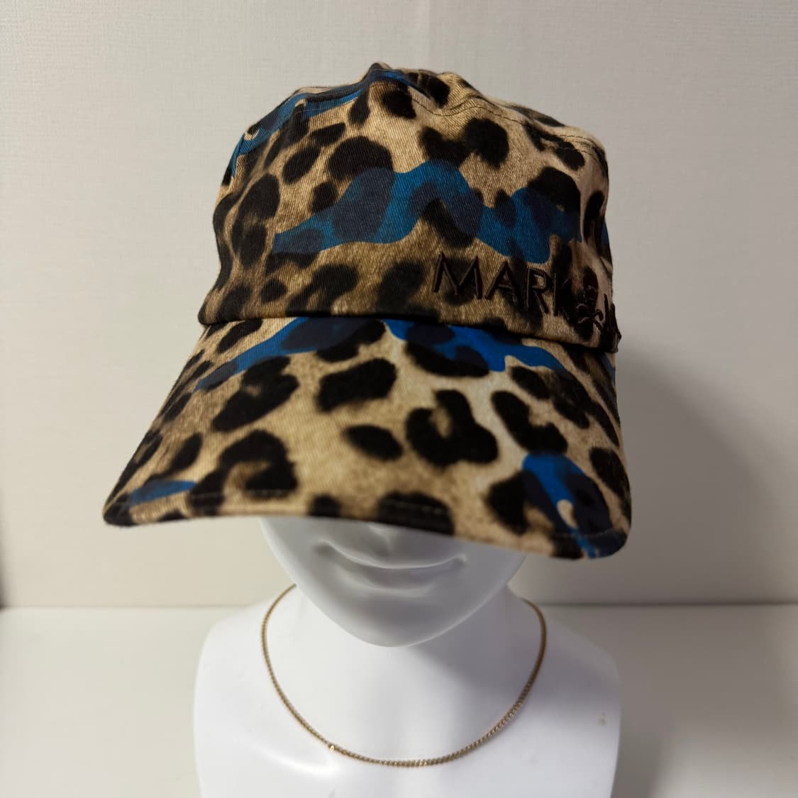 마크앤로나 골프 레오파드 볼캡 상품이미지1