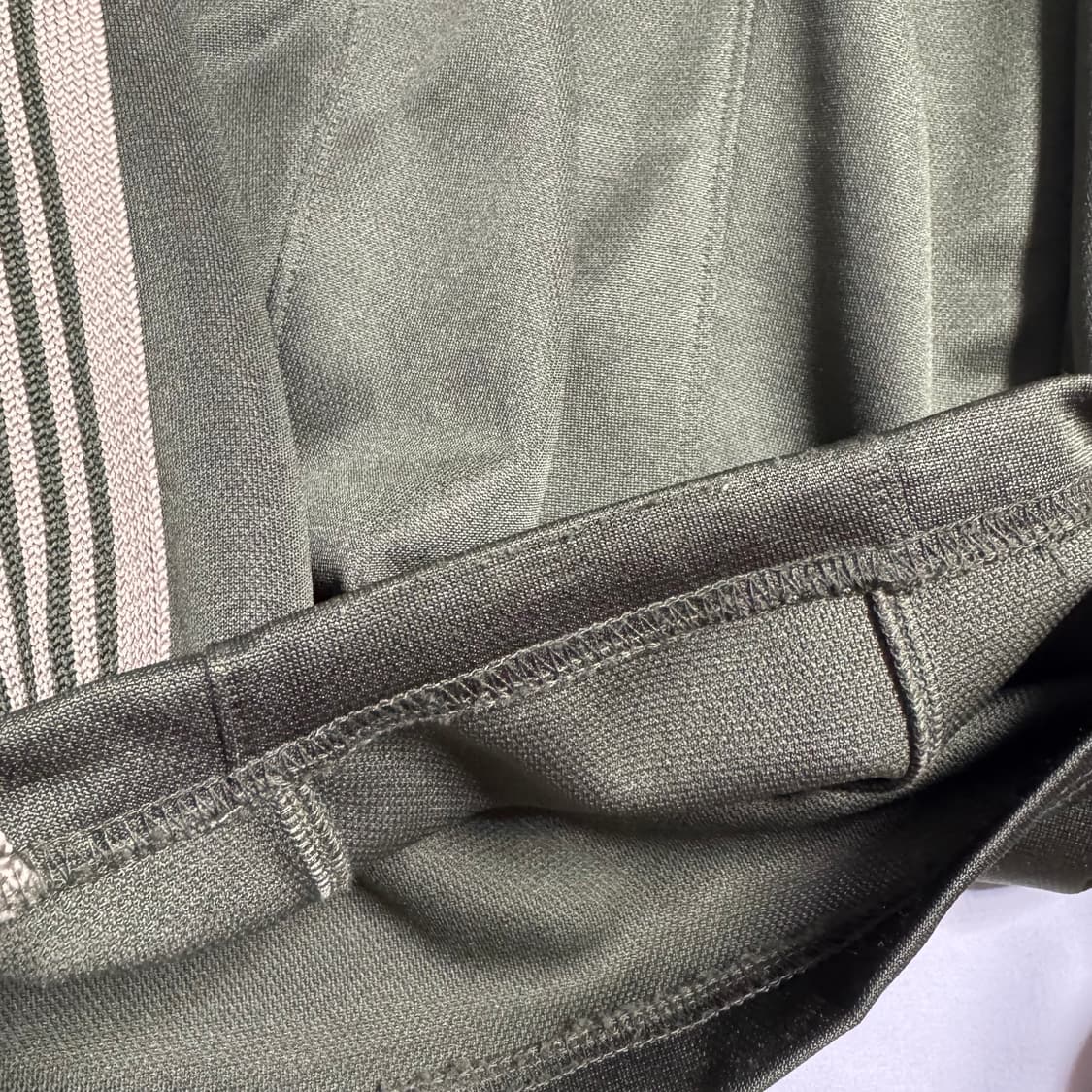 [XS] 니들스 x LHP H.D. 트랙 팬츠 폴리 스무스 와이드 올리브 상품이미지4