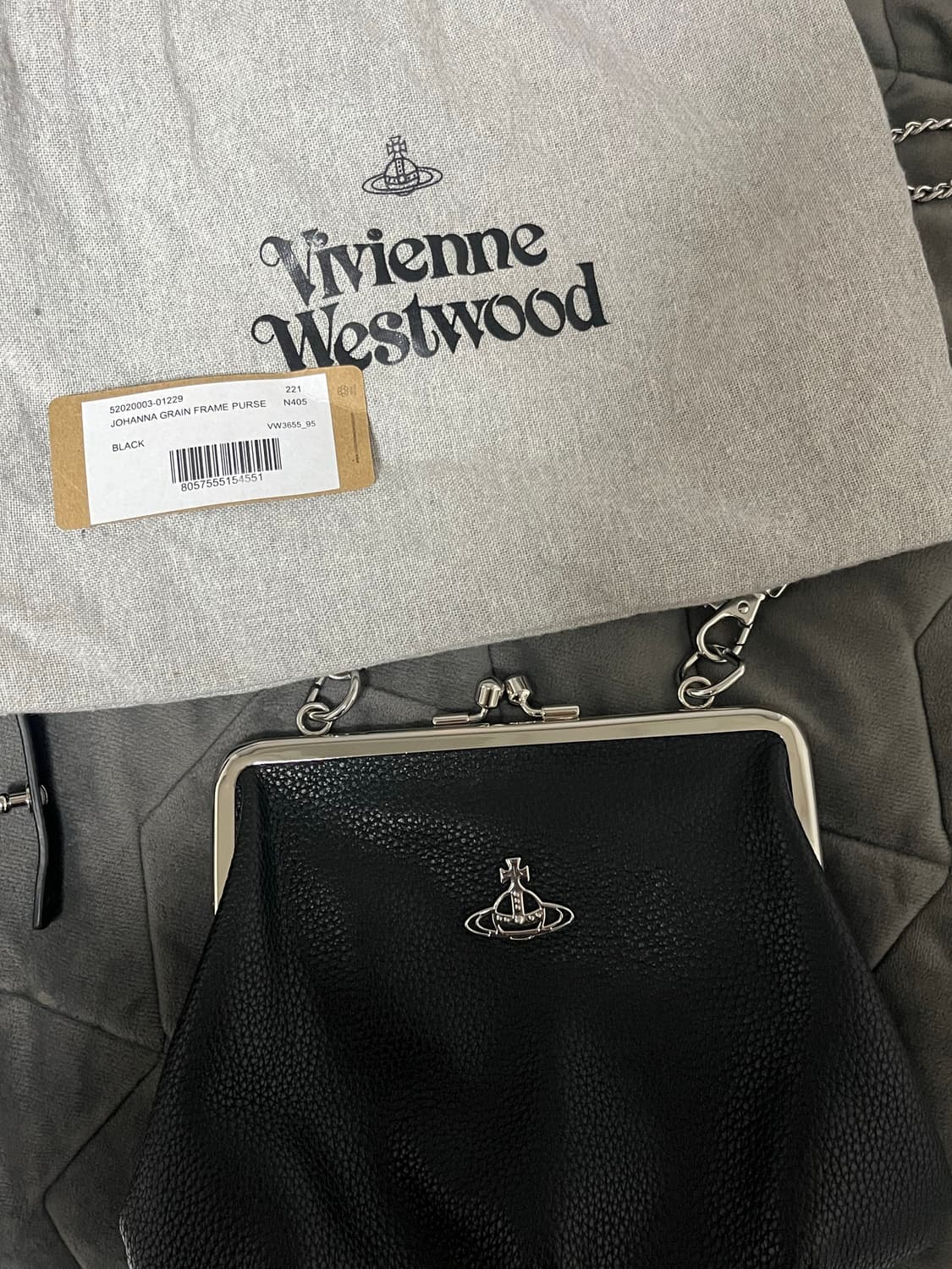 비비안웨스트우드 조안나 프레임 펄스 비건백 상품이미지1
