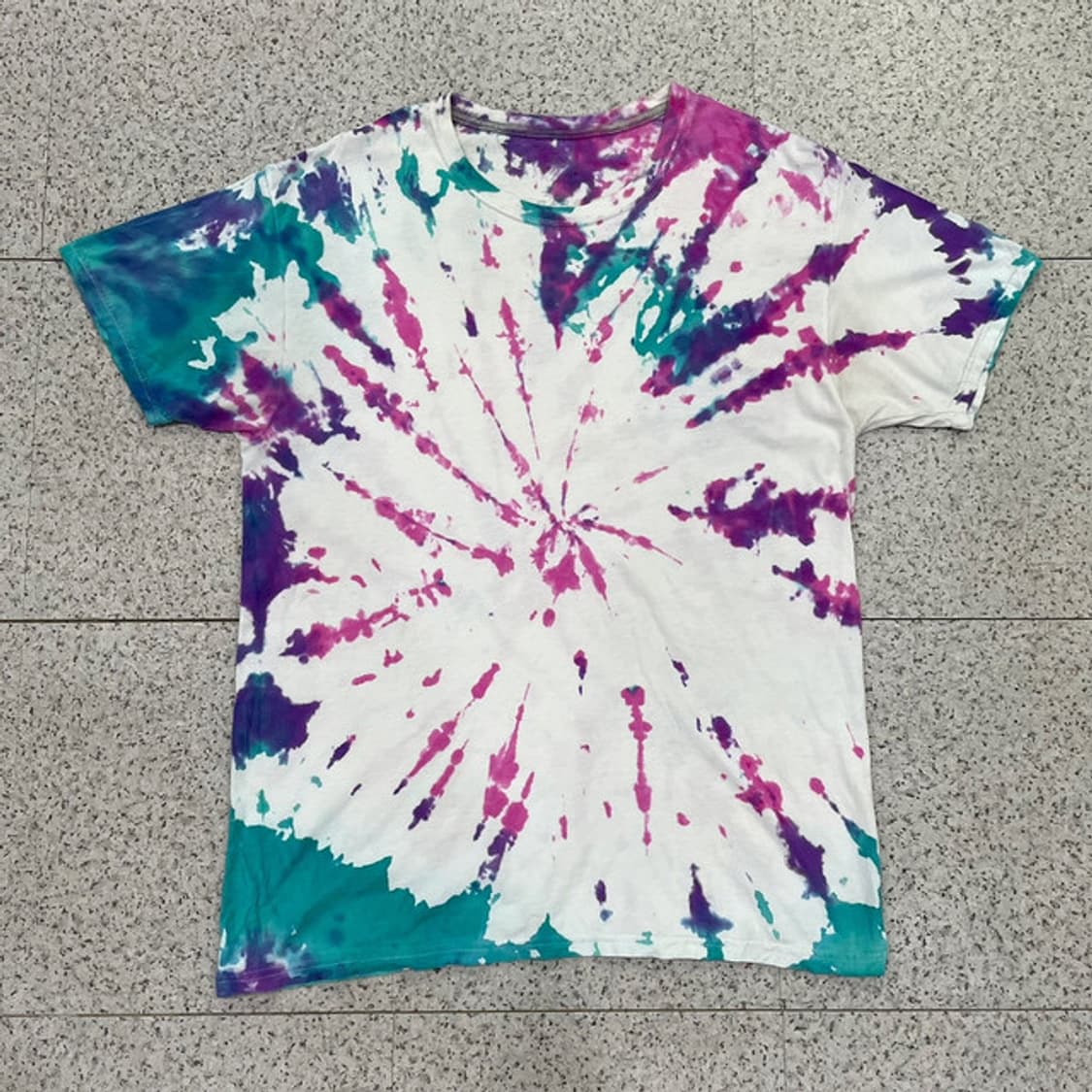 프룻오브더룸 타이다이 티셔츠 (M) 상품이미지1