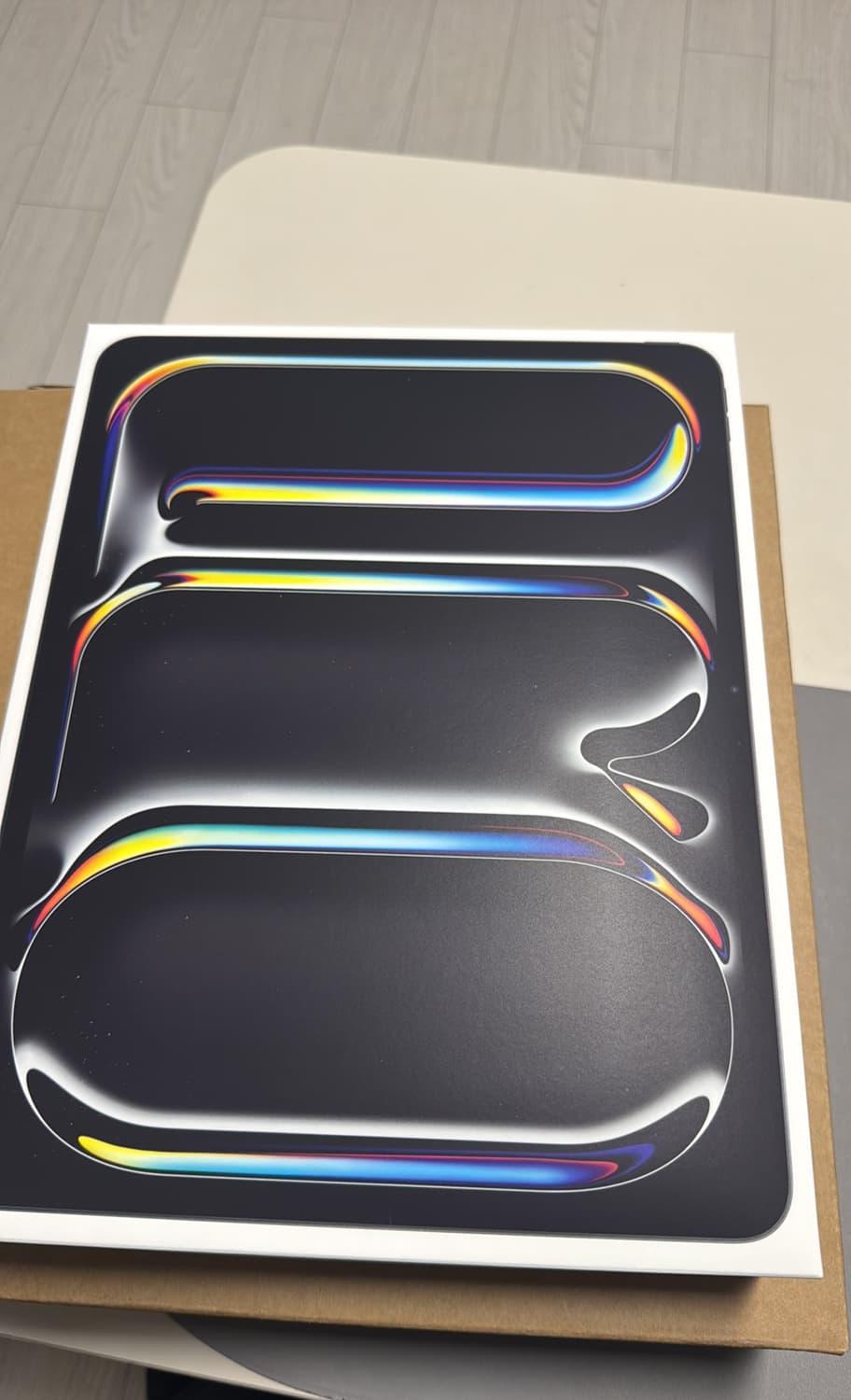 아이패드13프로m5 512기가 미개봉 자급제 
셀롤러 와이파이모델 싸게  상품이미지1