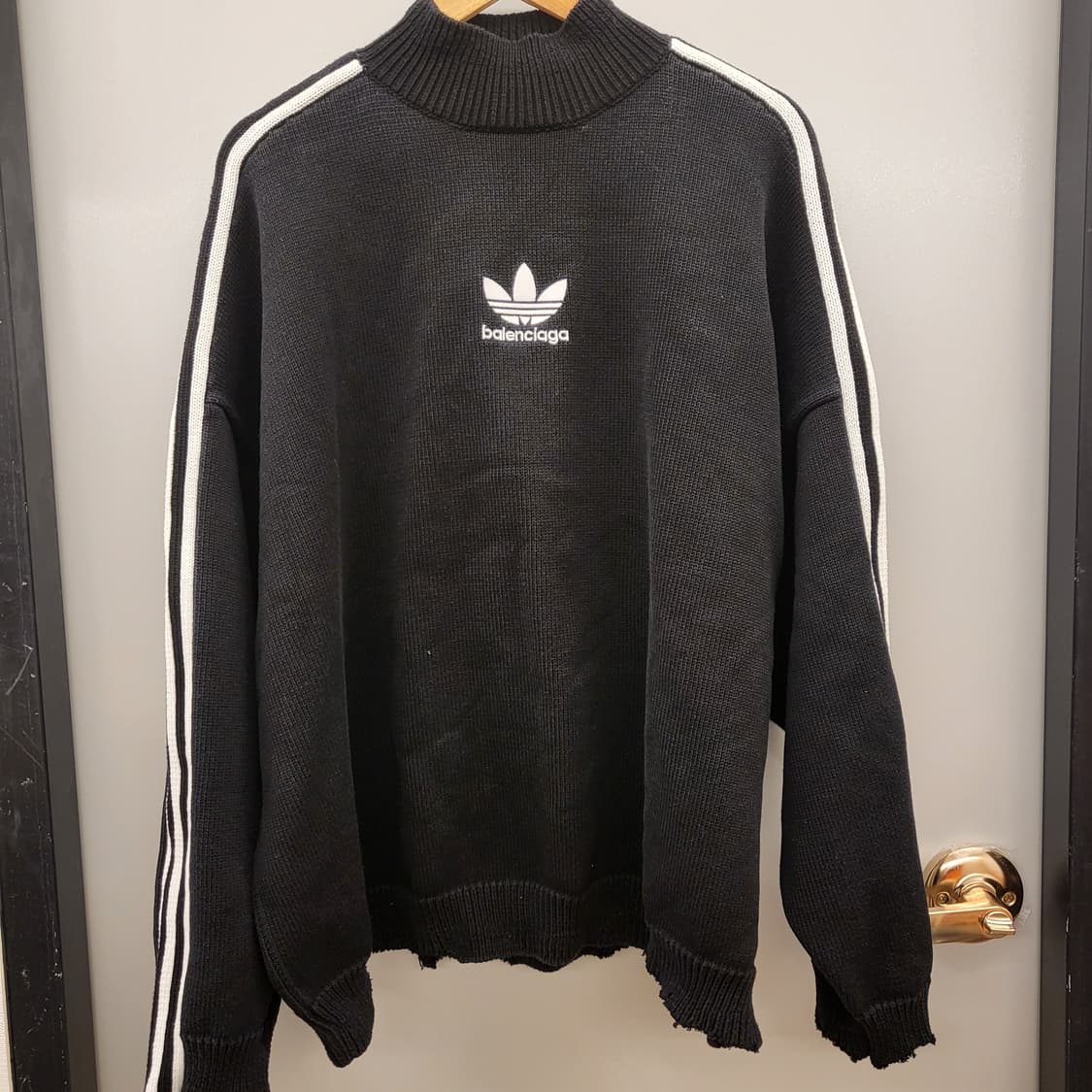 발렌시아가 아디다스 콜라보 니트 스웨터 상품이미지9