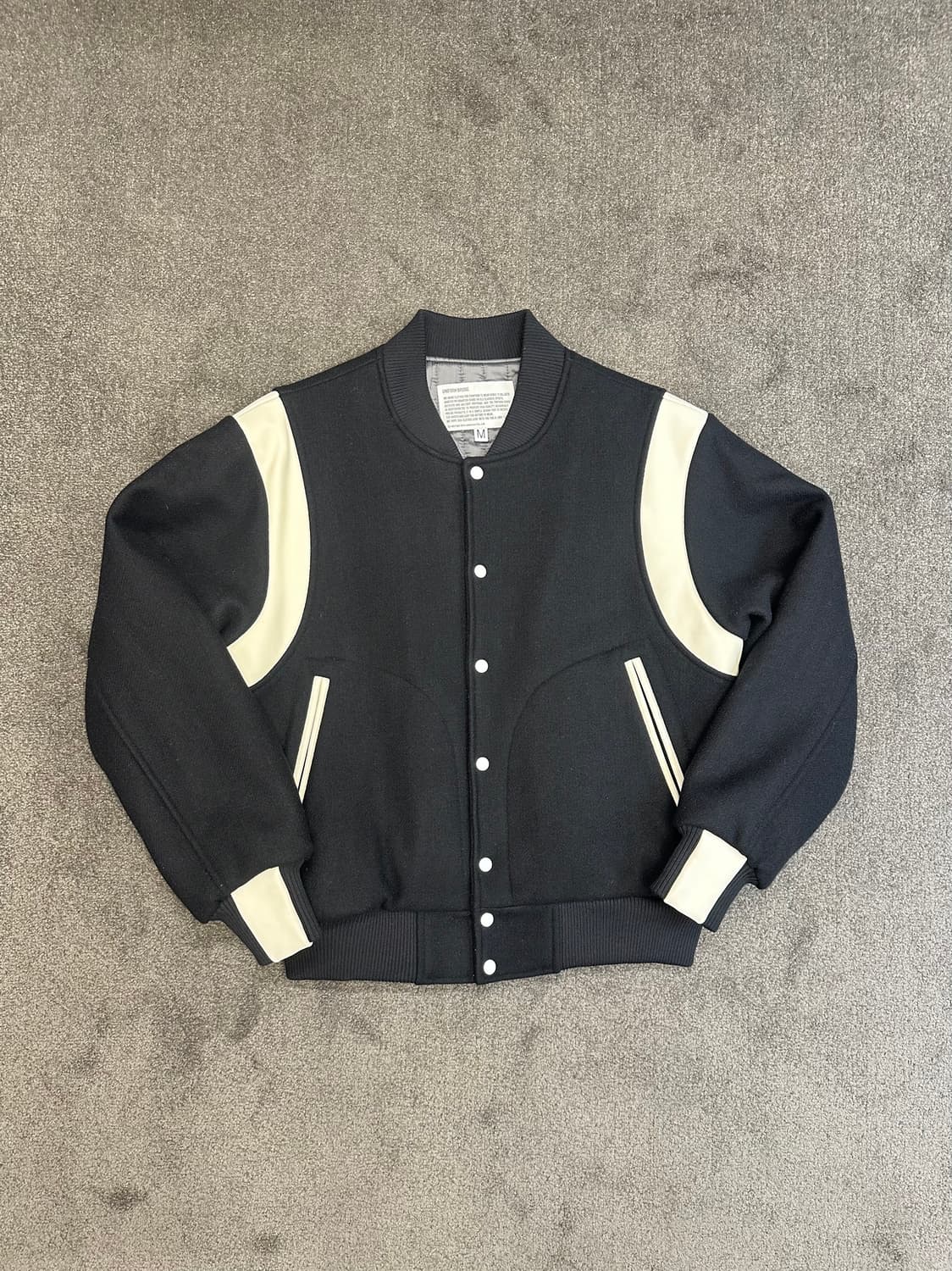 유니폼브릿지 바시티 자켓 블랙 M 상품이미지1