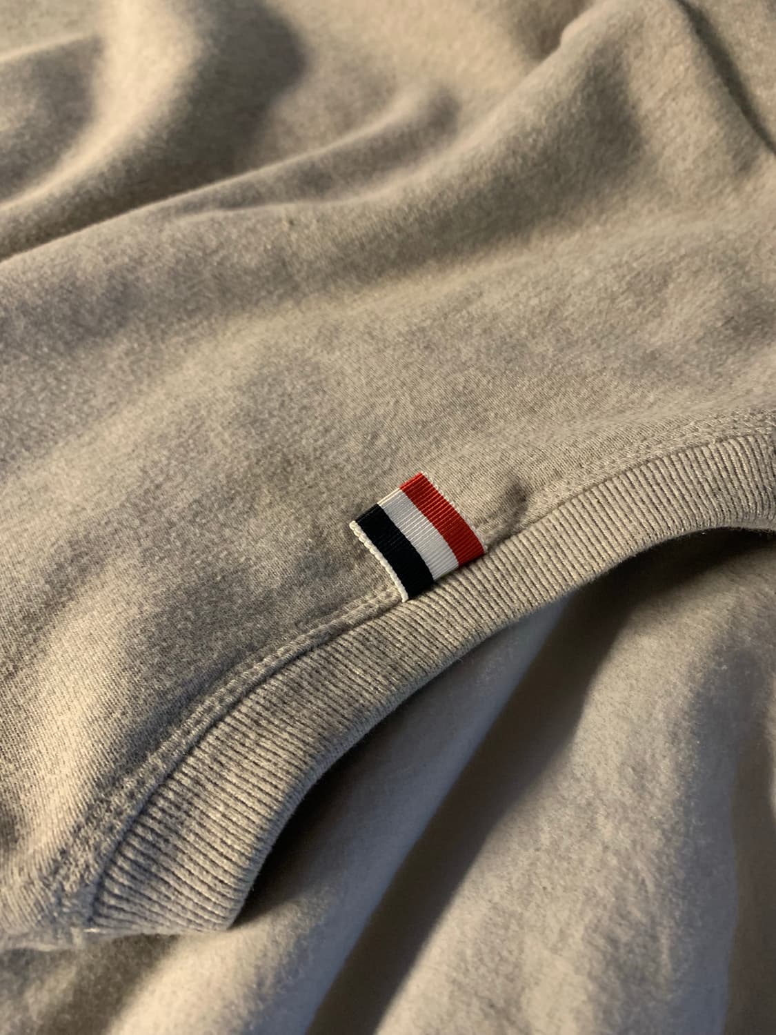 톰브라운 맨투맨 교신 상품이미지6