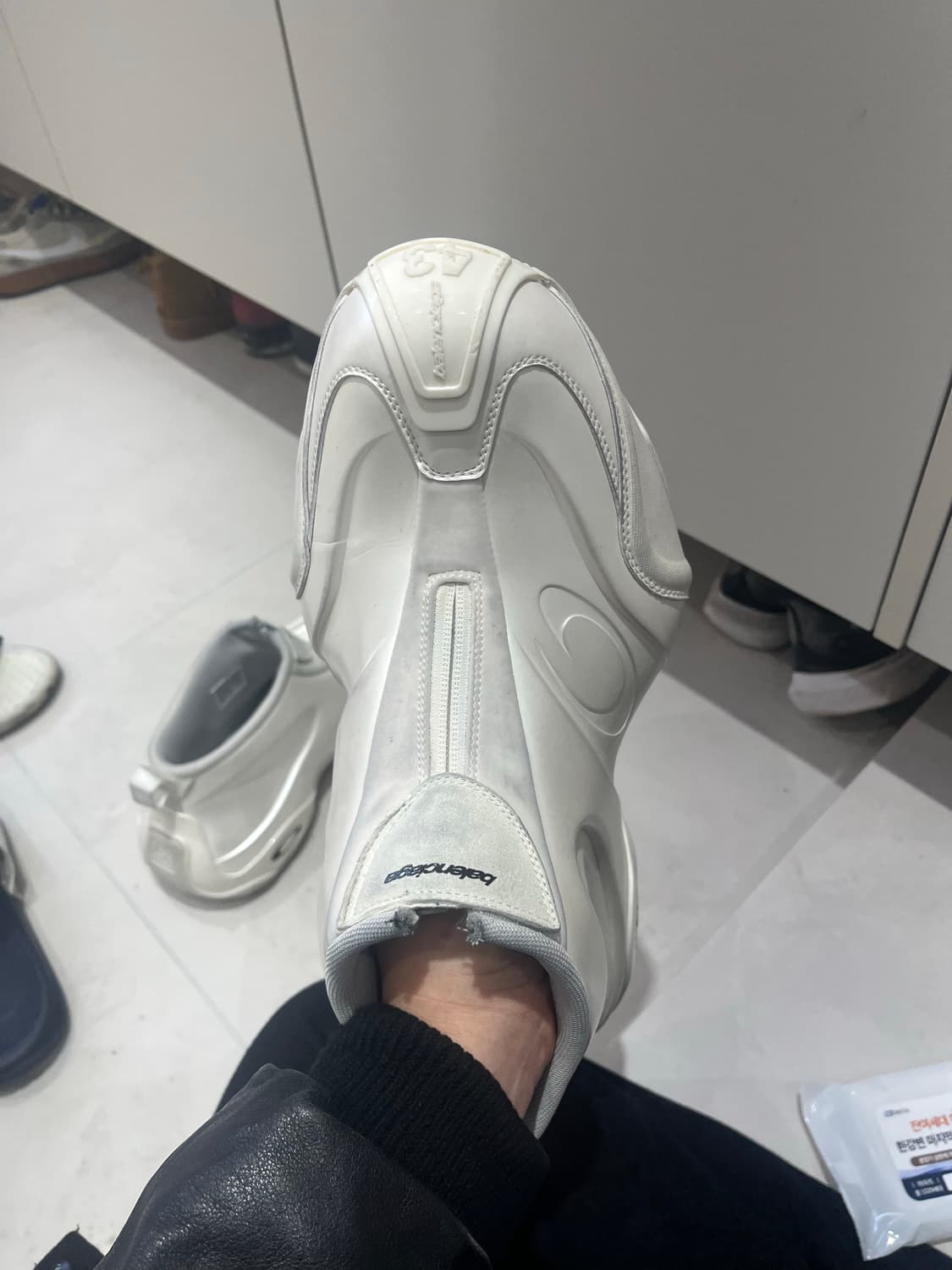 발렌시아가 바스켓볼 화이트 43 상품이미지3