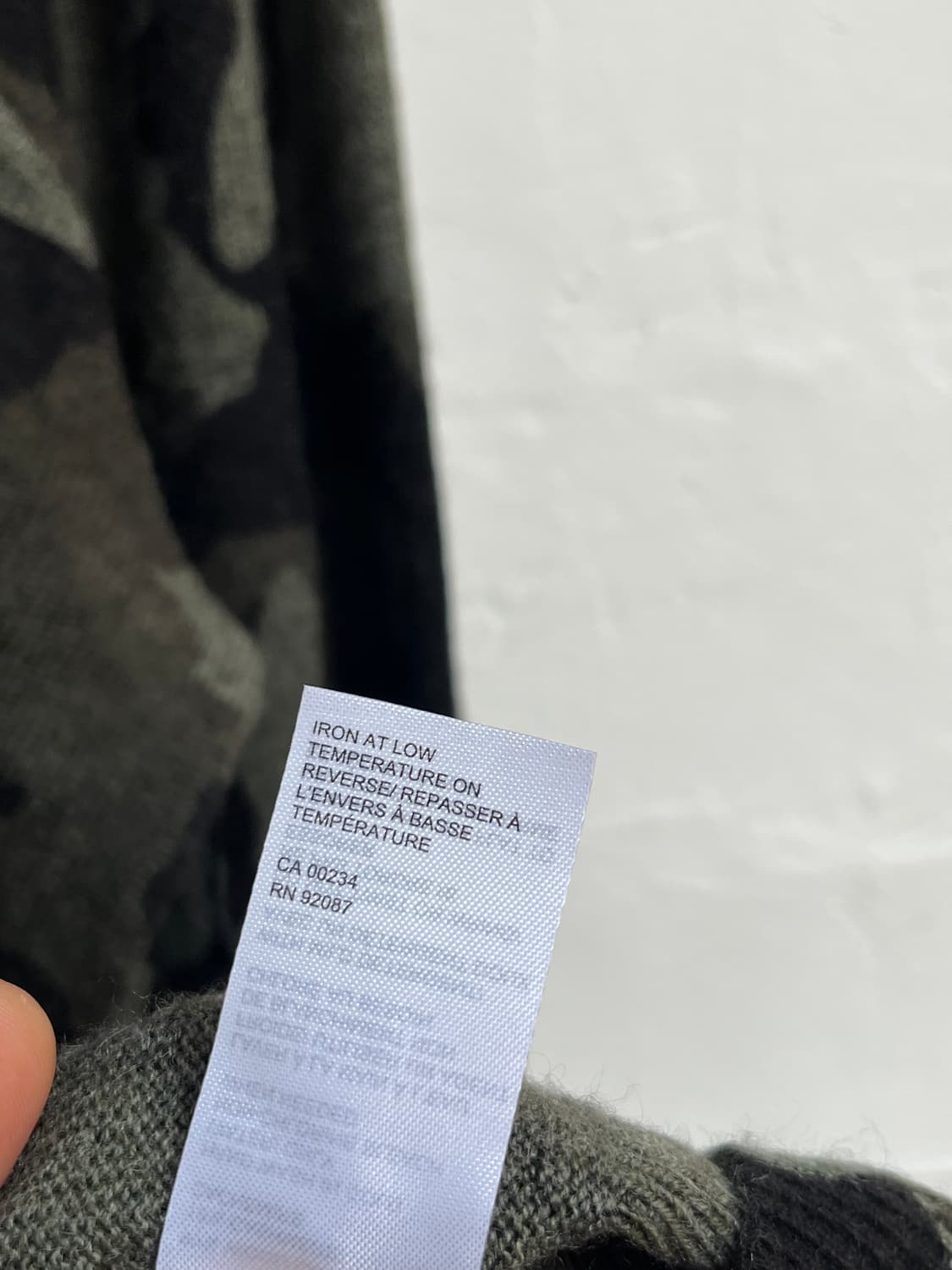 Saks Fifth Avenue 카모플라쥬 캐시미어 혼방 니트 L 상품이미지6