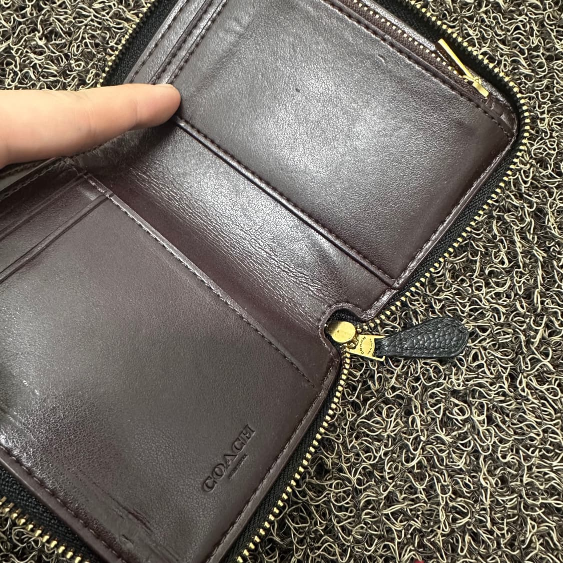 COACH 코치 반지갑 블랙 상품이미지5