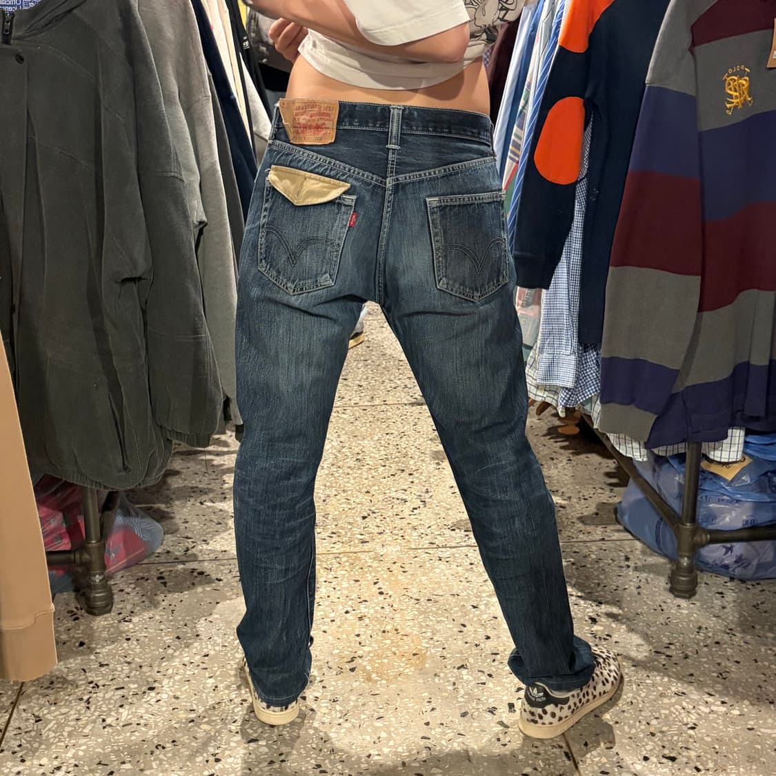 levi's 리바이스 501 포켓 스트레이트 워싱 진 상품이미지1