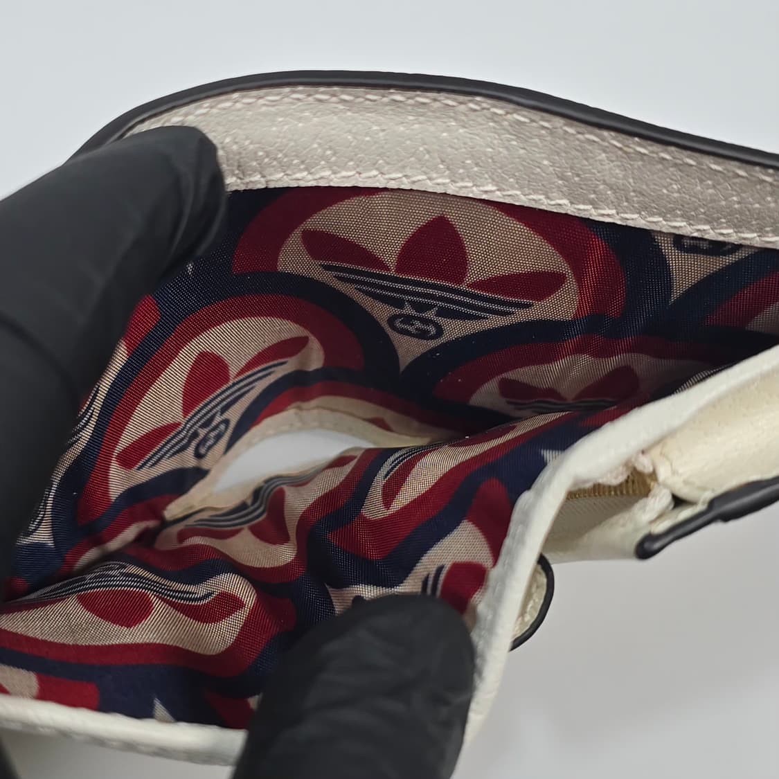 구찌 x 아디다스 미니 크로스백 상품이미지9