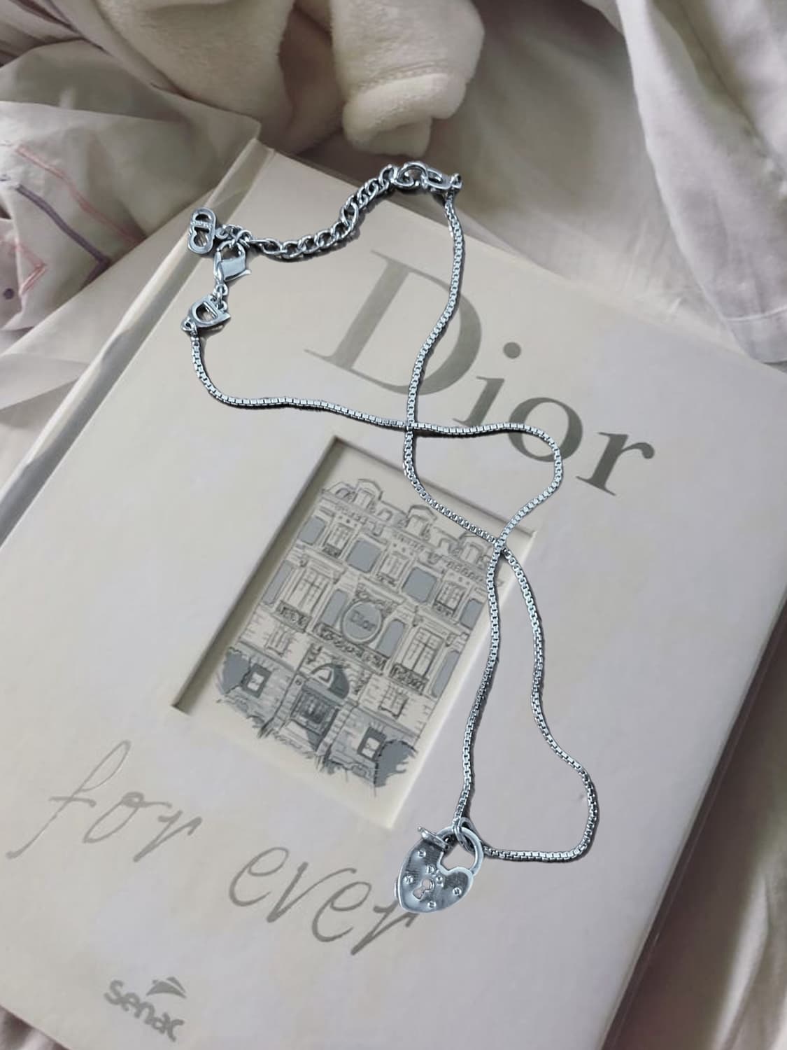 [정품] 디올 하트 자물쇠 목걸이 상품이미지1