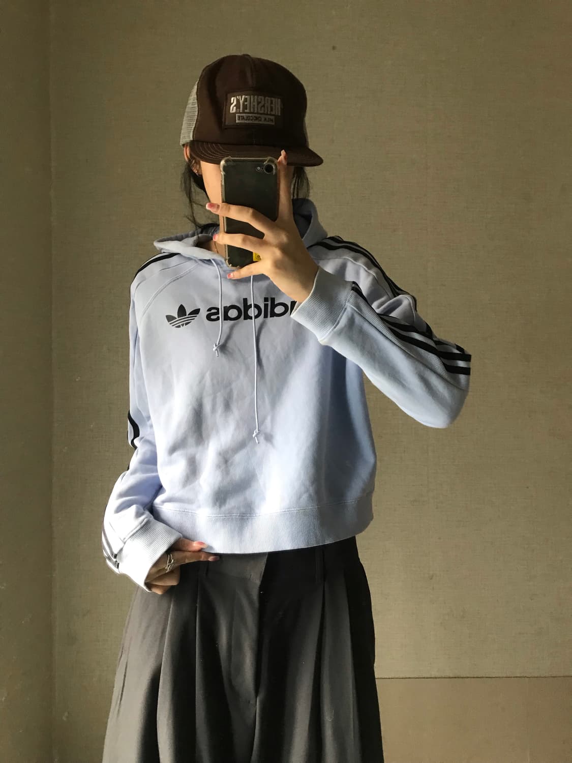 아디다스 연하늘 후드티 상품이미지4