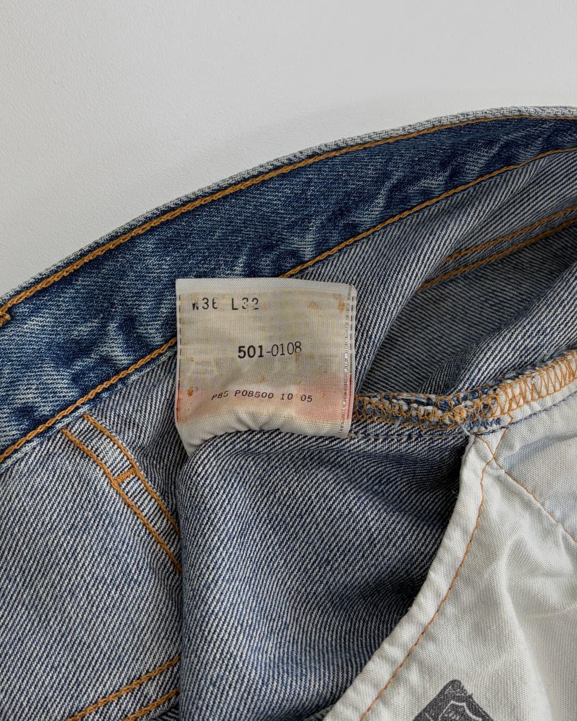[35인치]리바이스 00s 클래식 501 데님 팬츠 상품이미지8