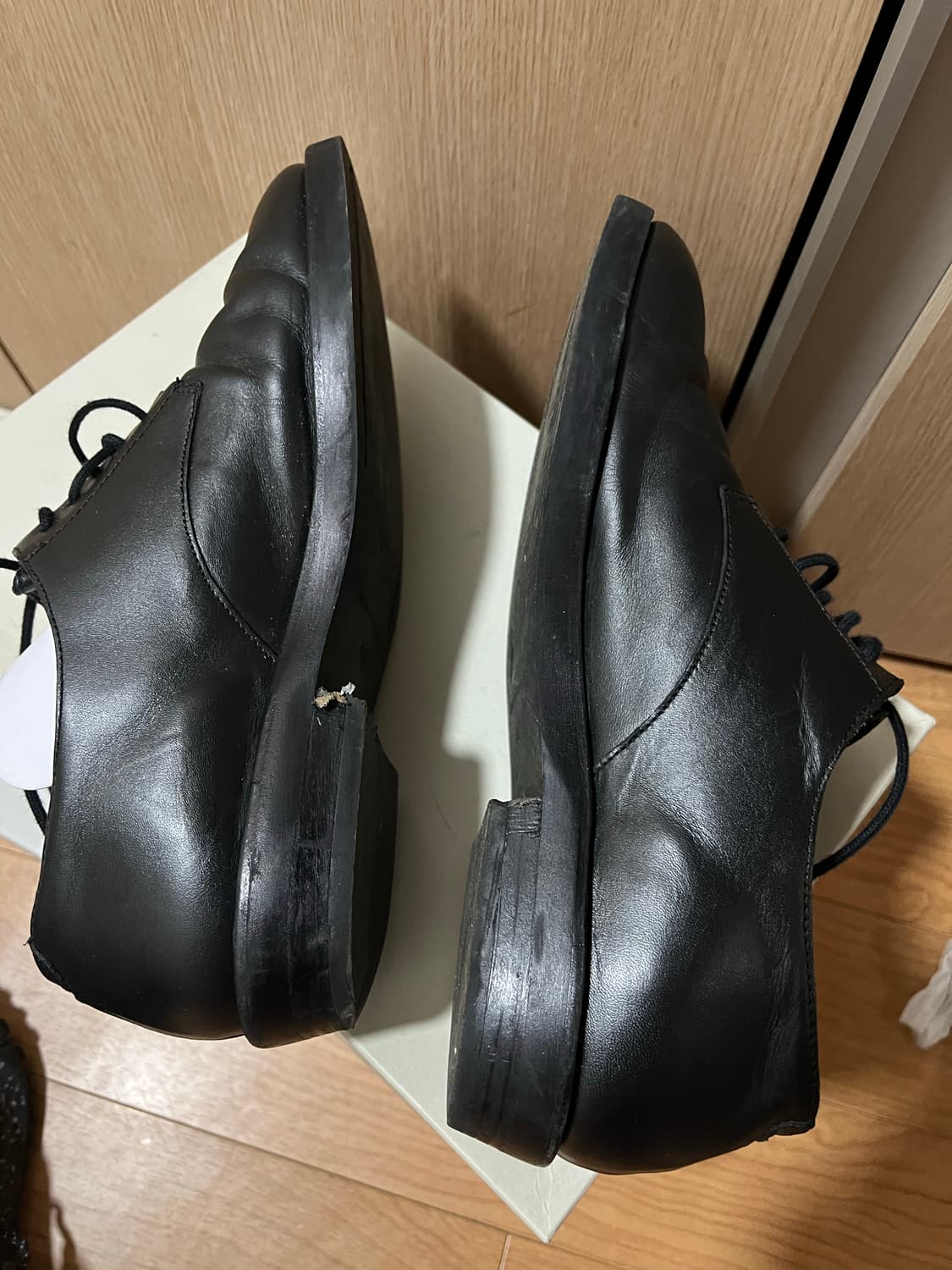 코스 기본 더비 250사이즈 팝니다 상품이미지7