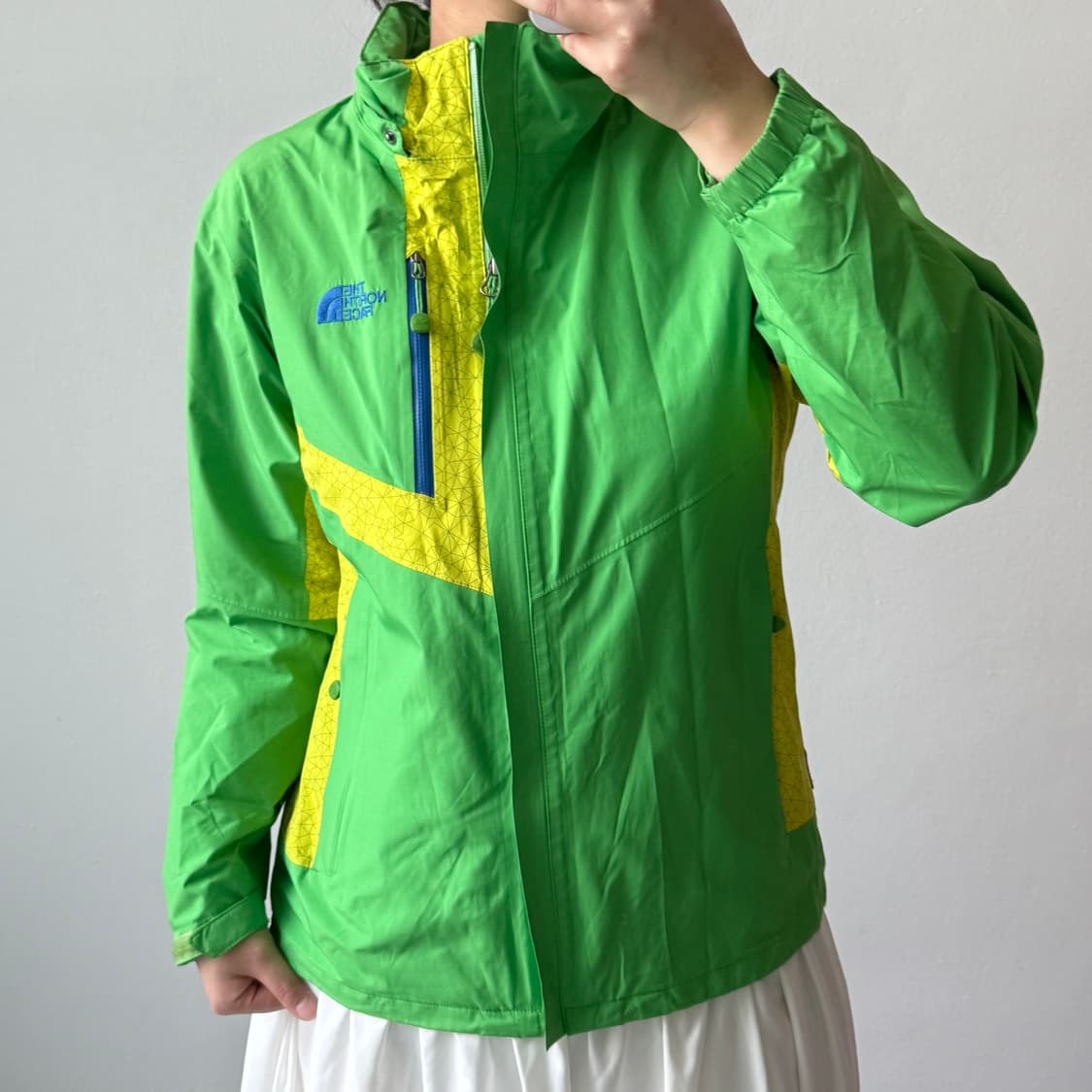 [L] 노스페이스 우먼 연두 고어텍스 바람막이 상품이미지1