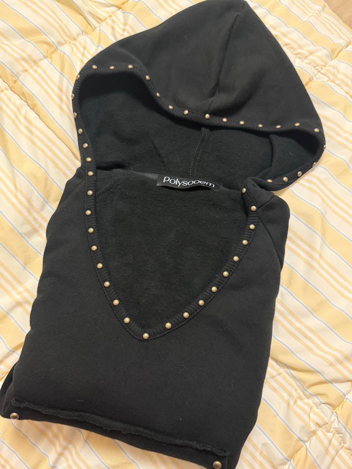 폴리수엠 스터드 포켓 브이넥 후드 상품이미지5