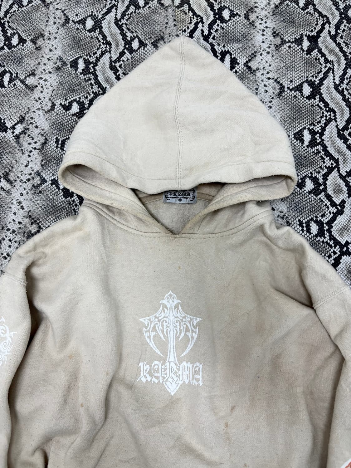 “Karma” Tribal&Cross Print Beige Hoo 상품이미지7
