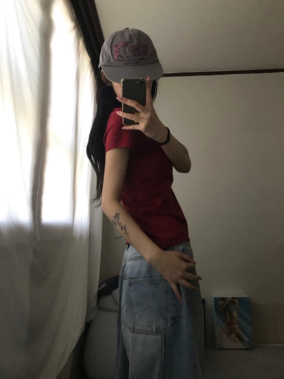 게스 딱붙핏 반팔티셔츠 상품이미지3