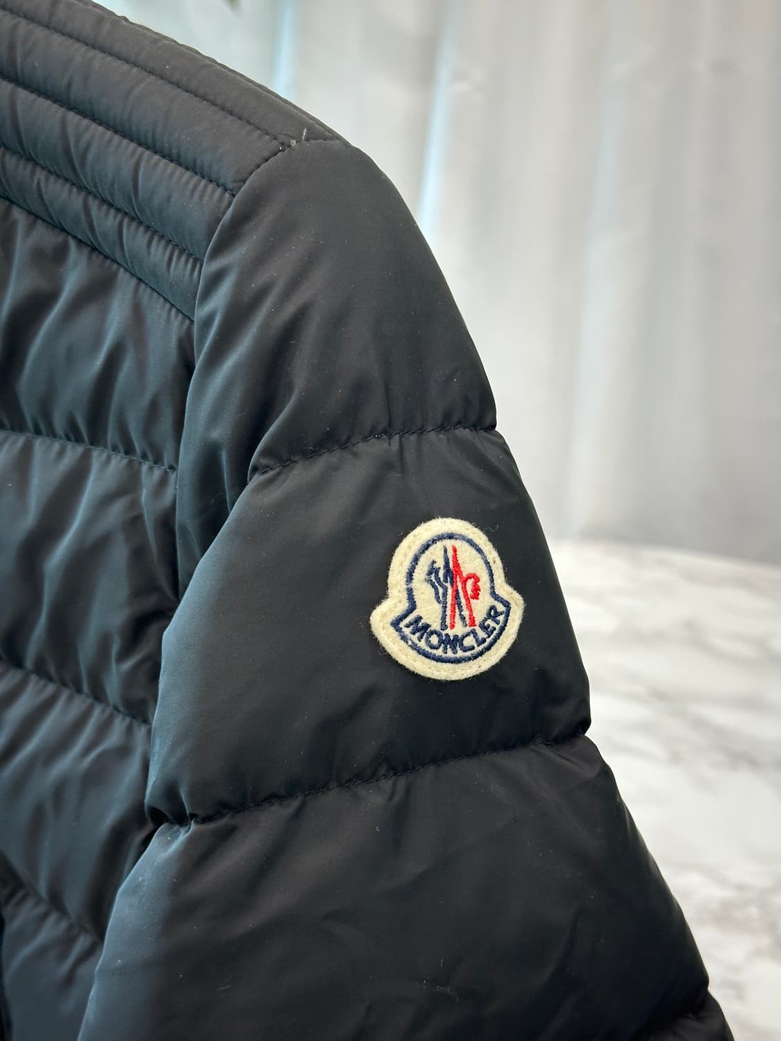 [정품] 몽클레어 아미오 패딩자켓 4사이즈 상품이미지3