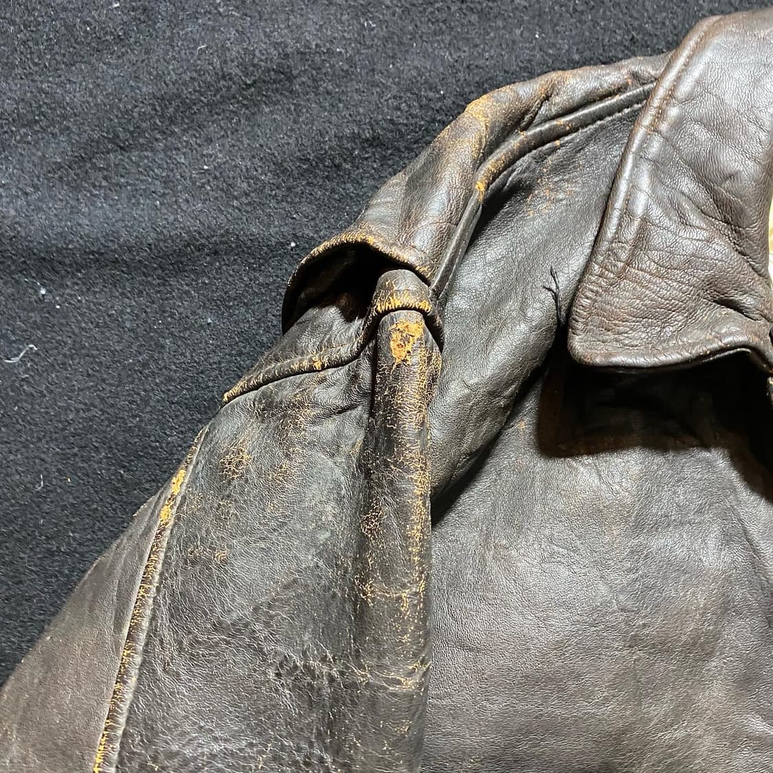 아비렉스 A-2 가죽 봄버 자켓 상품이미지2