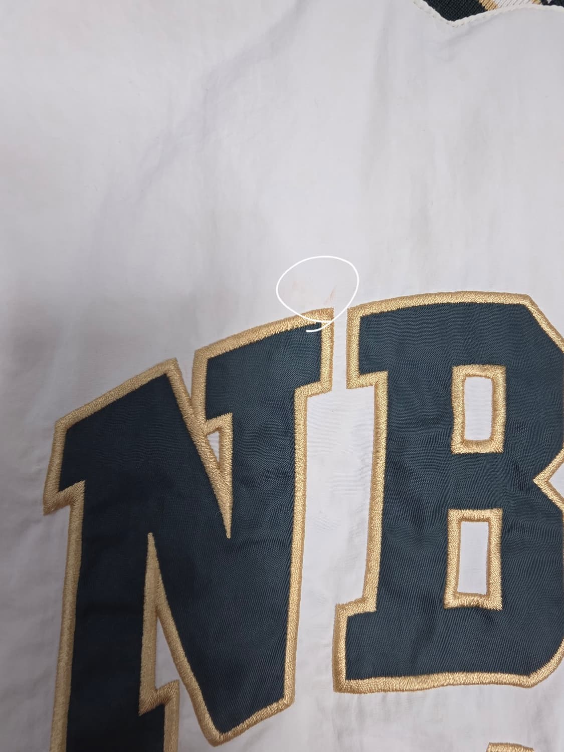 [프립]M/뉴발란스 NBSC 브이넥 웜업 풀오버 바람막이 (화이트) 상품이미지6