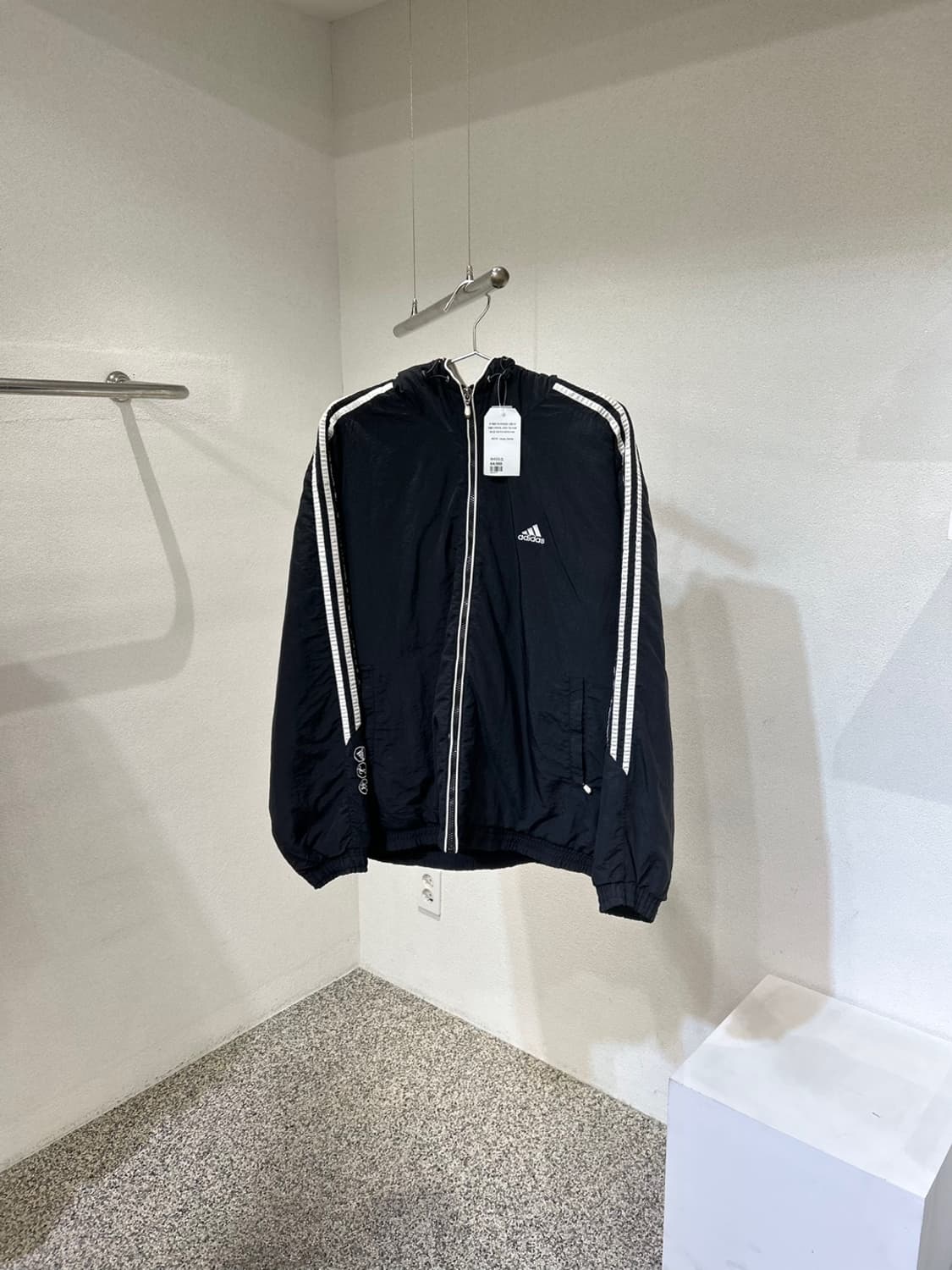 아디다스 삼선 후드 바람막이 상품이미지1