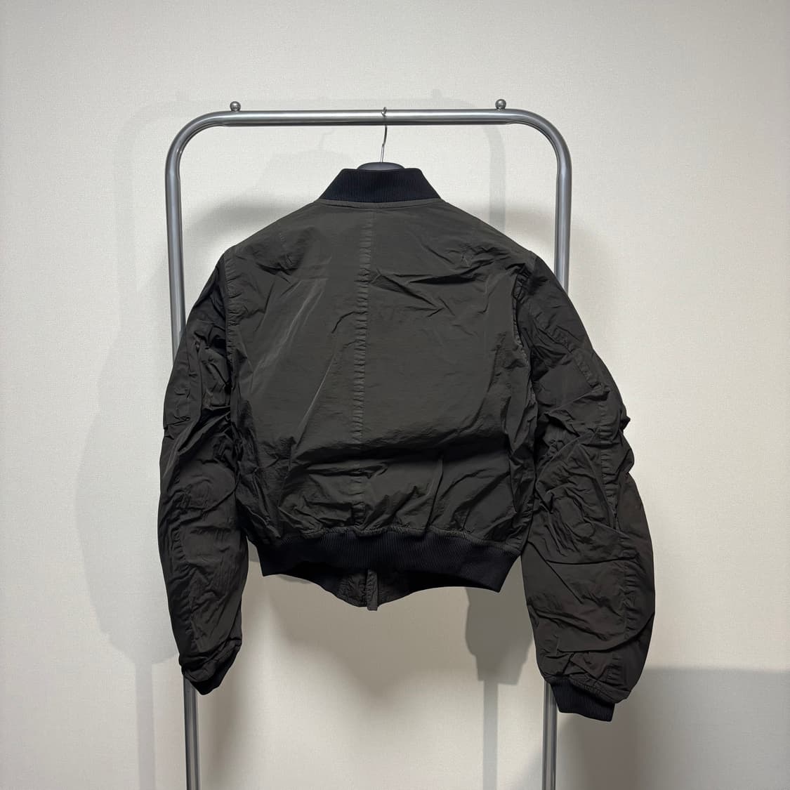 1) BED J.W. FORD 23AW 크롭 MA-1 자켓 상품이미지2