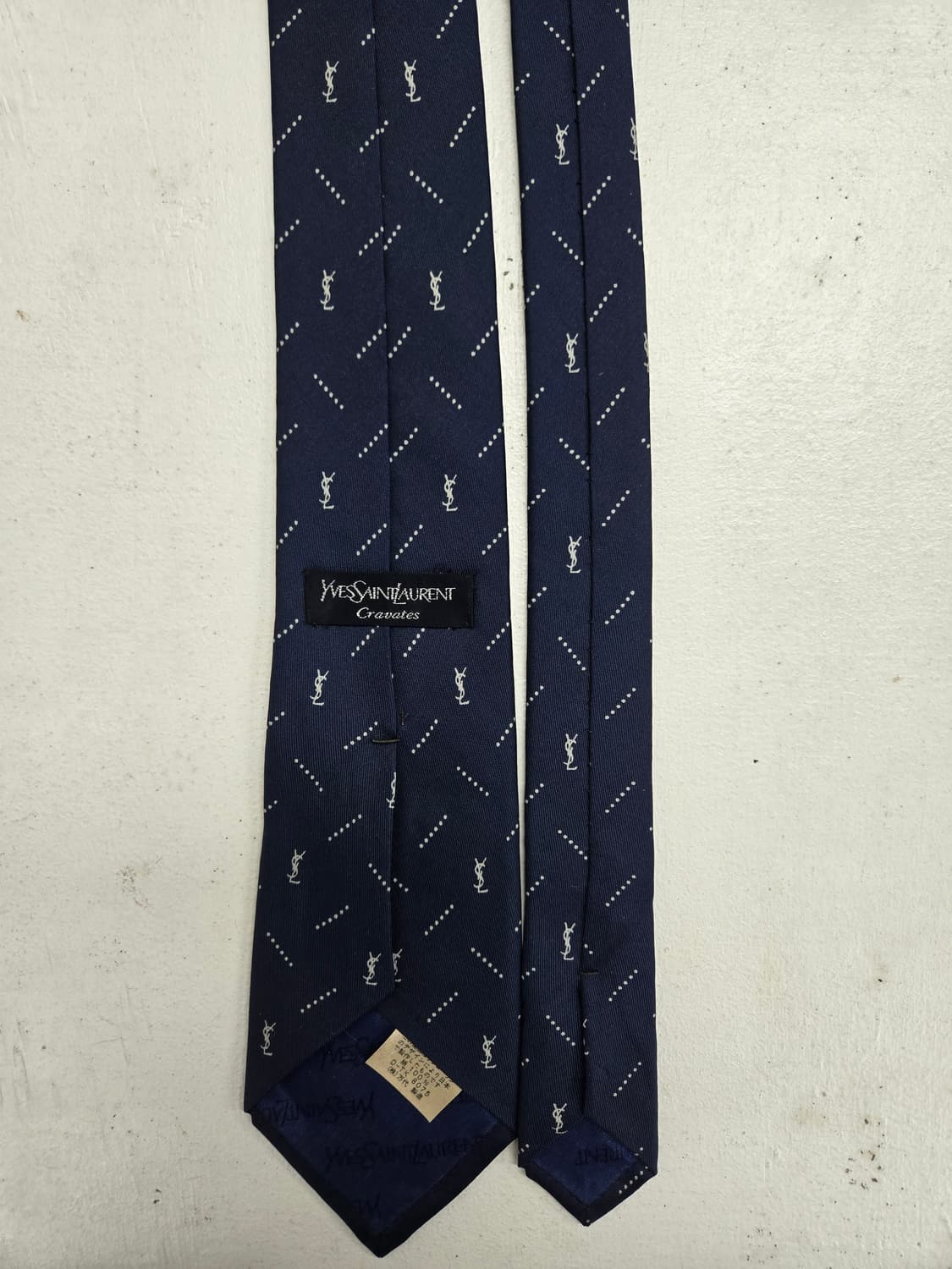 입생로랑 YSL 모노그램 네이비 실크 넥타이 상품이미지2