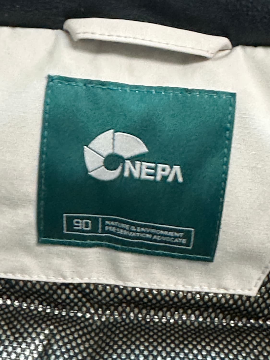 네파 알라스카 구스다운 패딩 상품이미지8