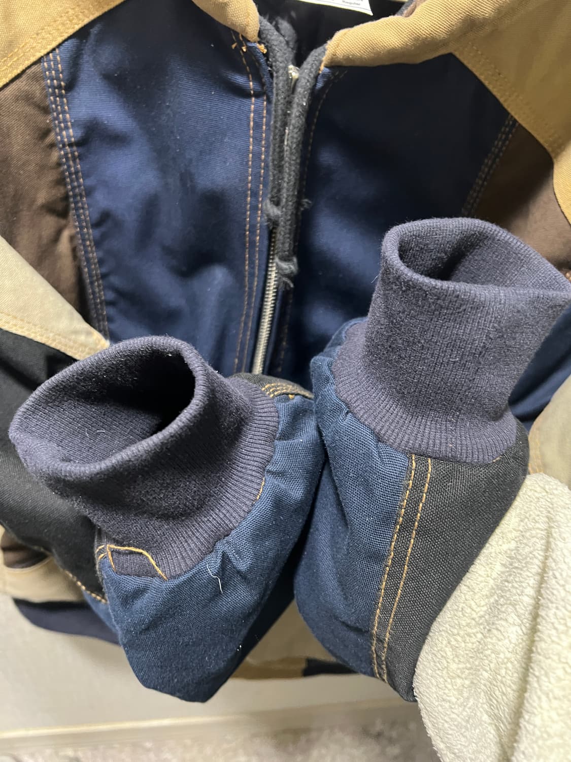 [L]칼하트 빈티지 액티브자켓 상품이미지4