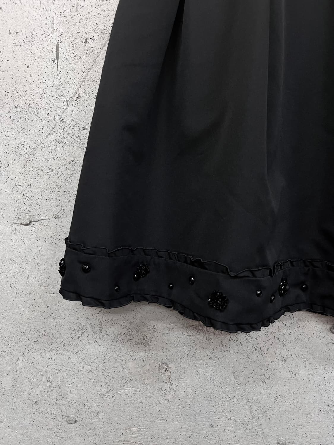 To be chic 스톤 플레어 스커트 상품이미지3