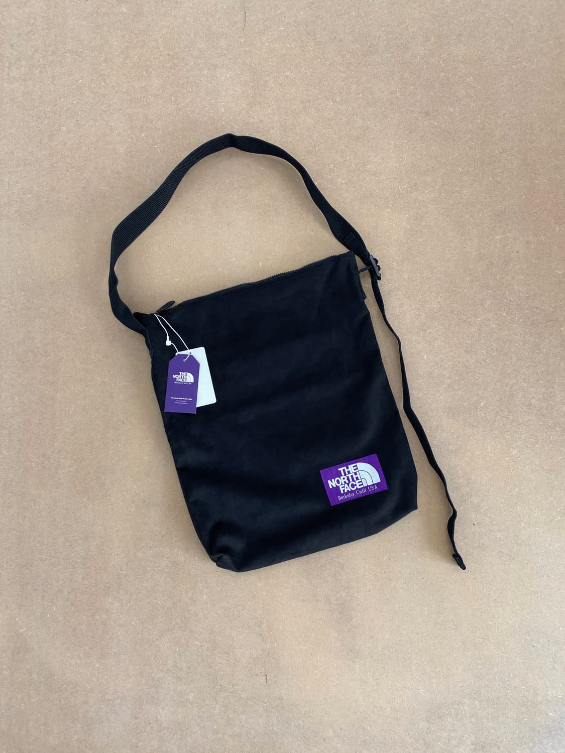 노스페이스 퍼플라벨 스웨이드 숄더 백 상품이미지1