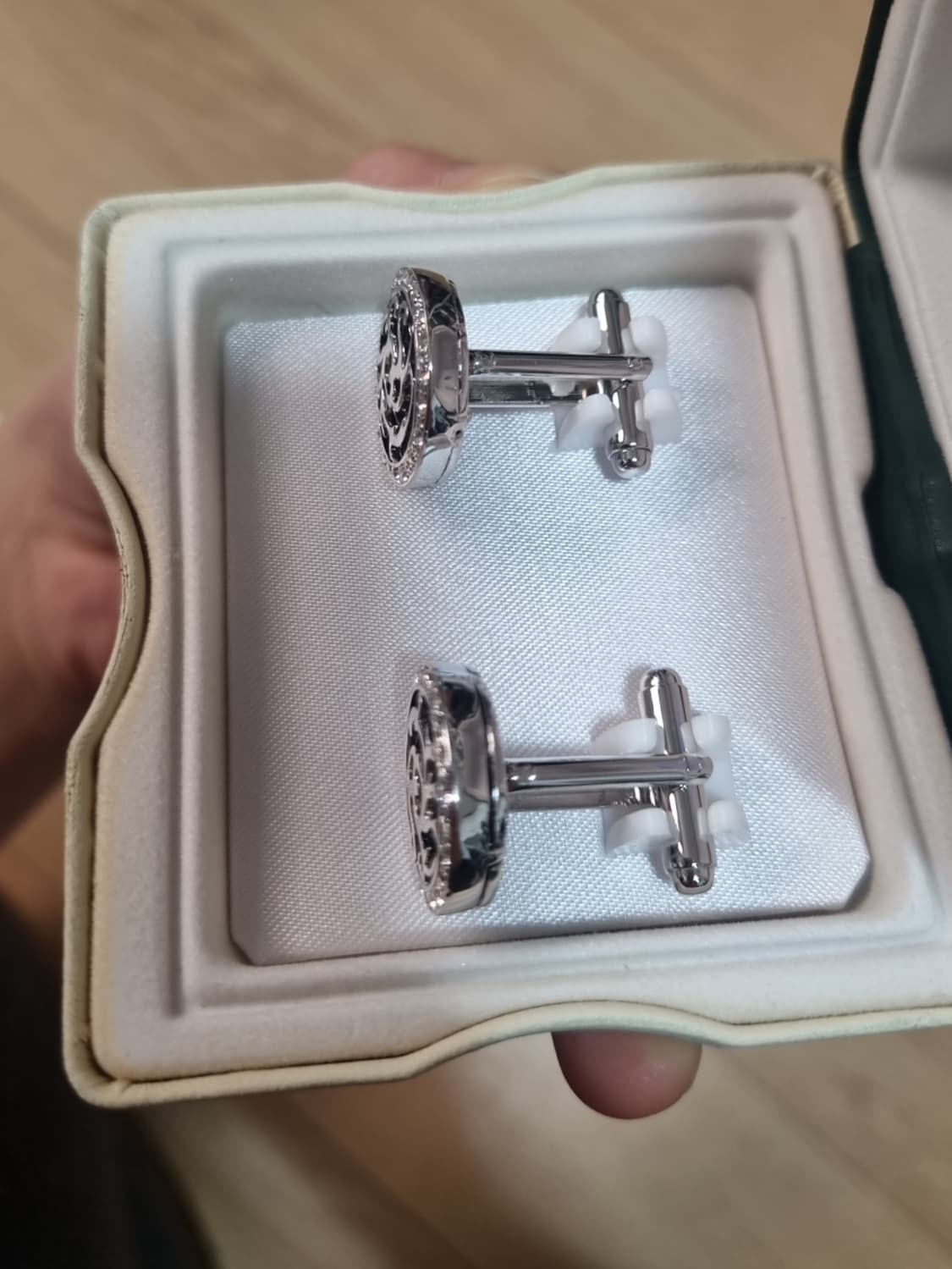 우고콘티 커프스링크 새상품 상품이미지3