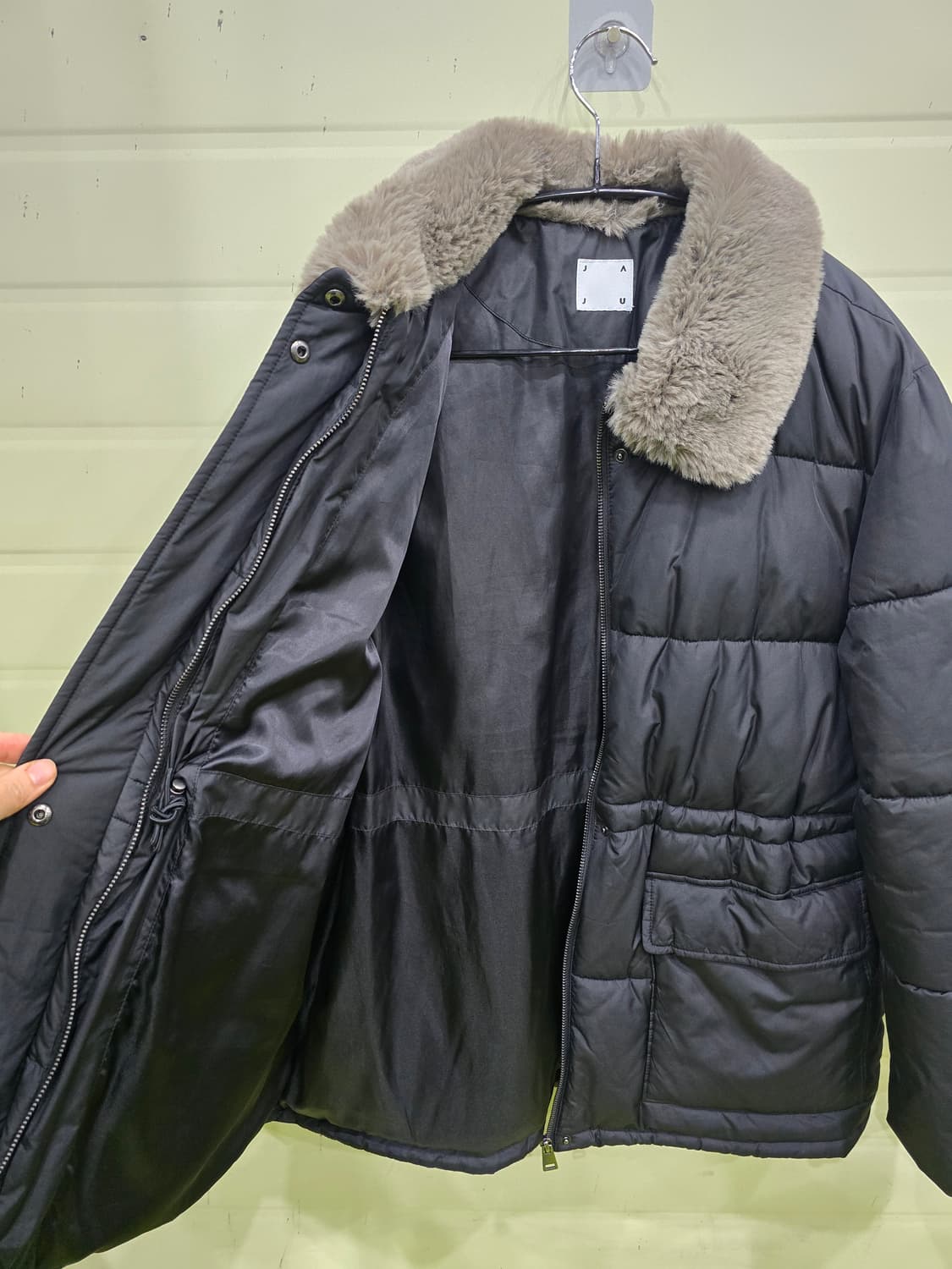 JAJU 넥 퍼 패딩 블랙 상품이미지8