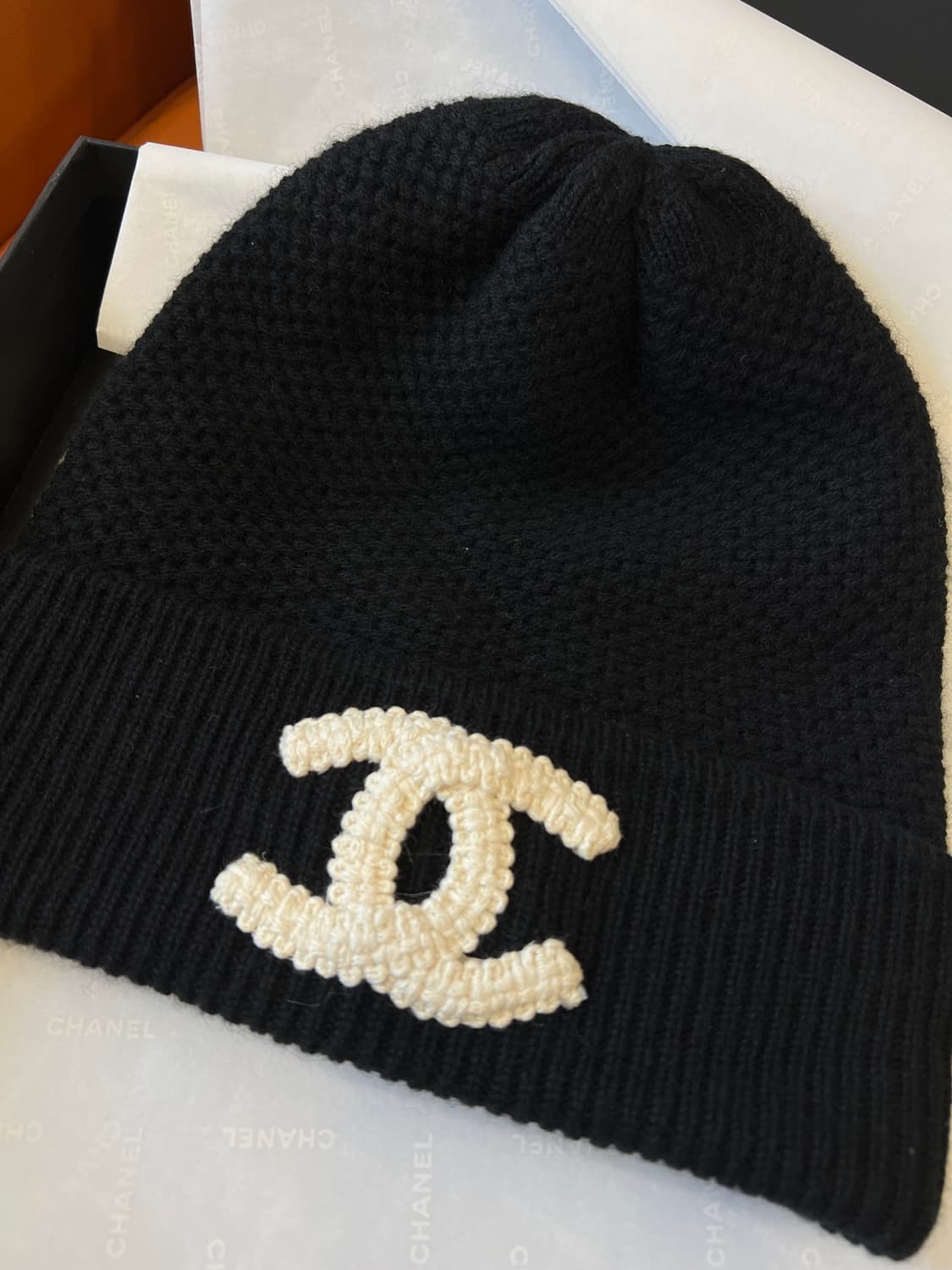 샤넬 햇 캐시미어 블랙 에크루 상품이미지3