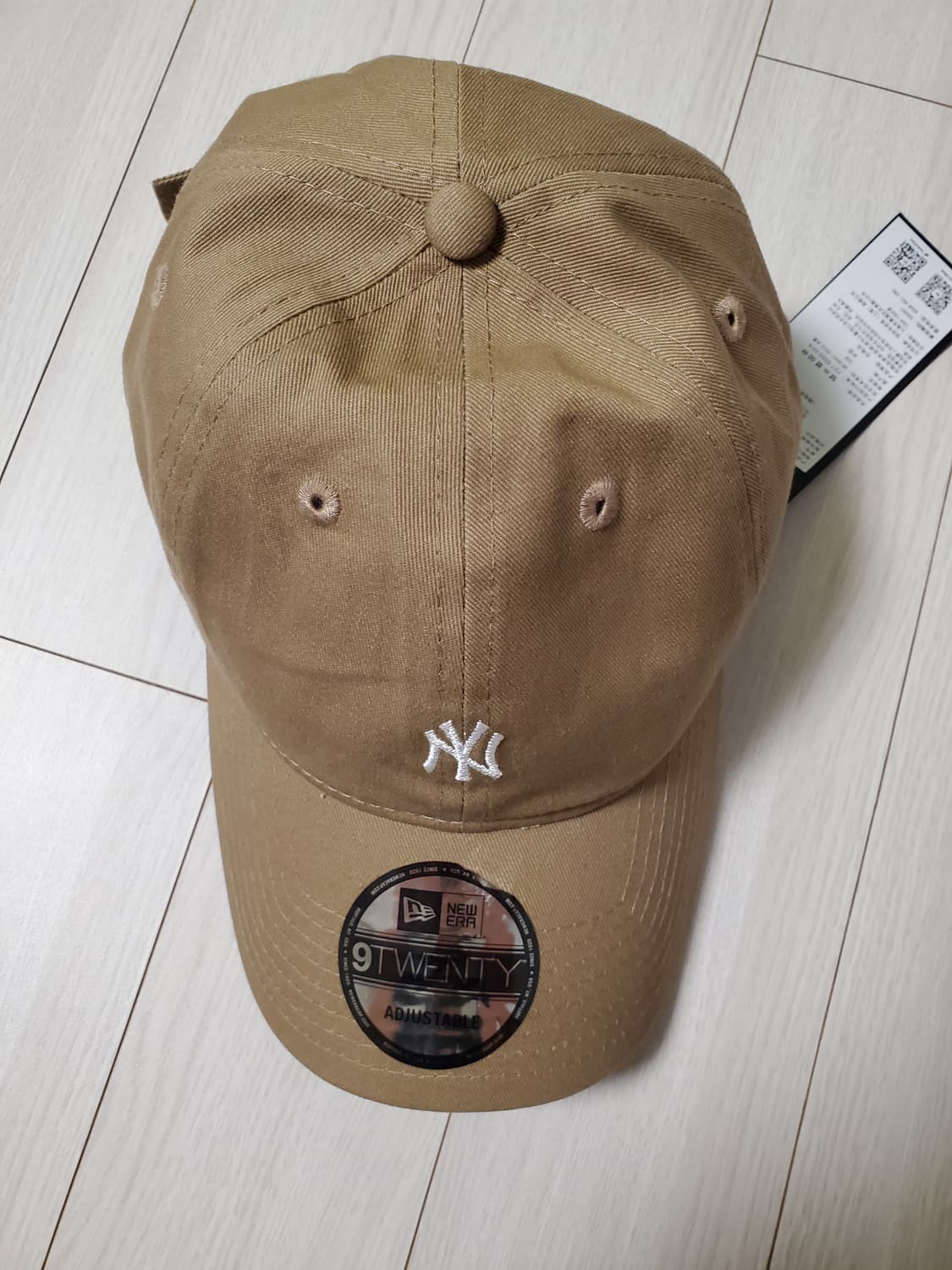 새상품)NEW ERA 뉴에라 볼캡


오염 하자없이 깨끗해요^^ 상품이미지5