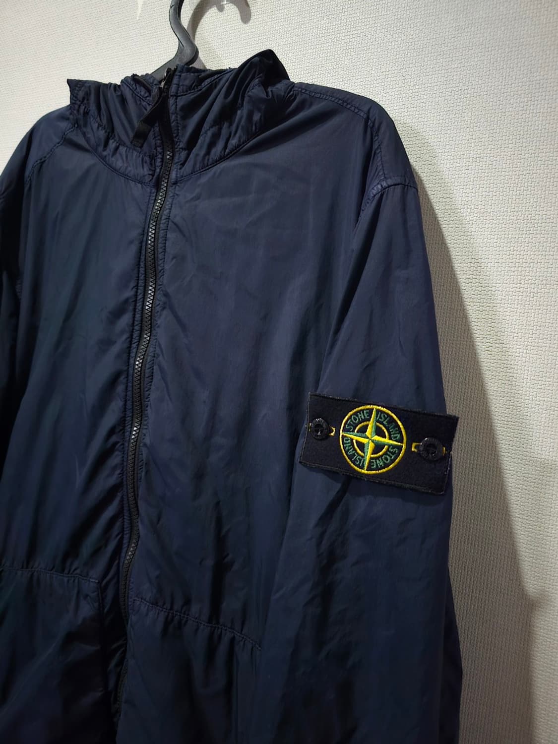 정품 스톤아일랜드 크링클랩스 후드 자켓 100 / L 상품이미지2