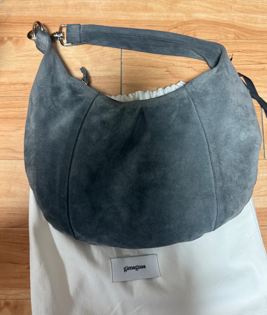 기마구아스 스웨이드백 상품이미지4