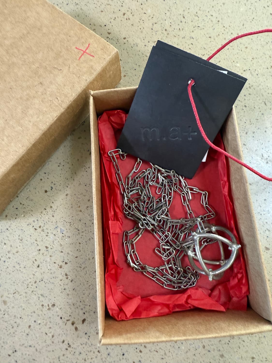 Ma+ 목걸이 상품이미지2